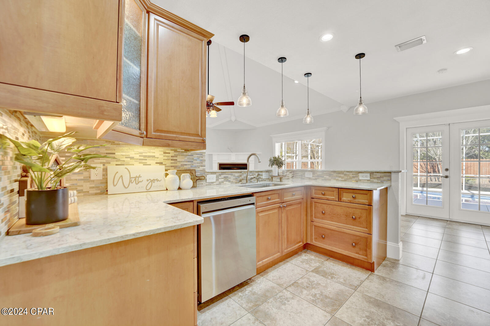 Colony Club - Residential