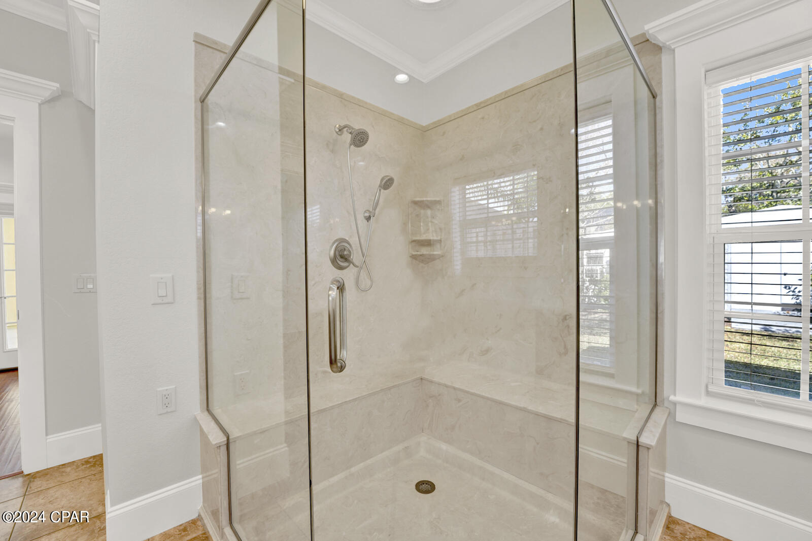 Colony Club - Residential