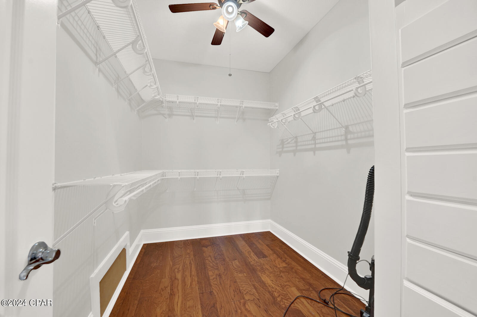 Colony Club - Residential