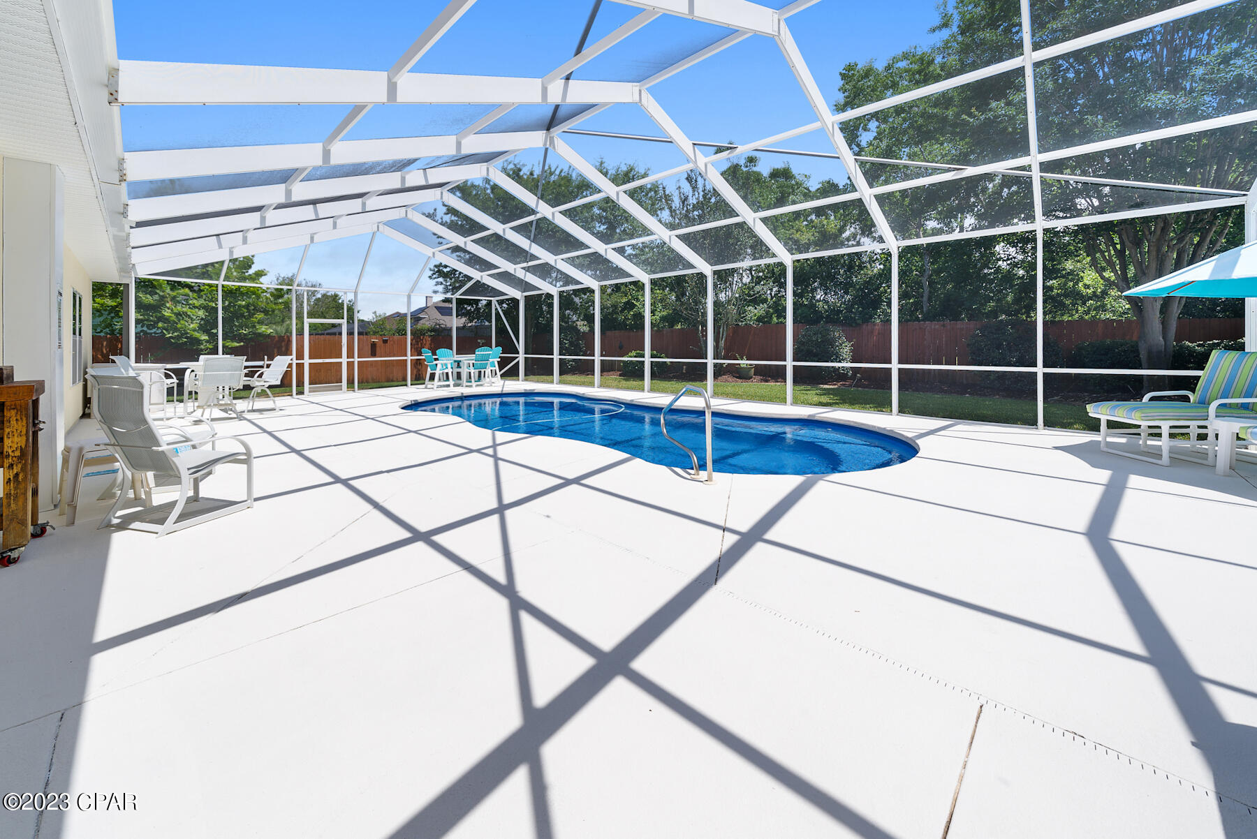 Colony Club - Residential