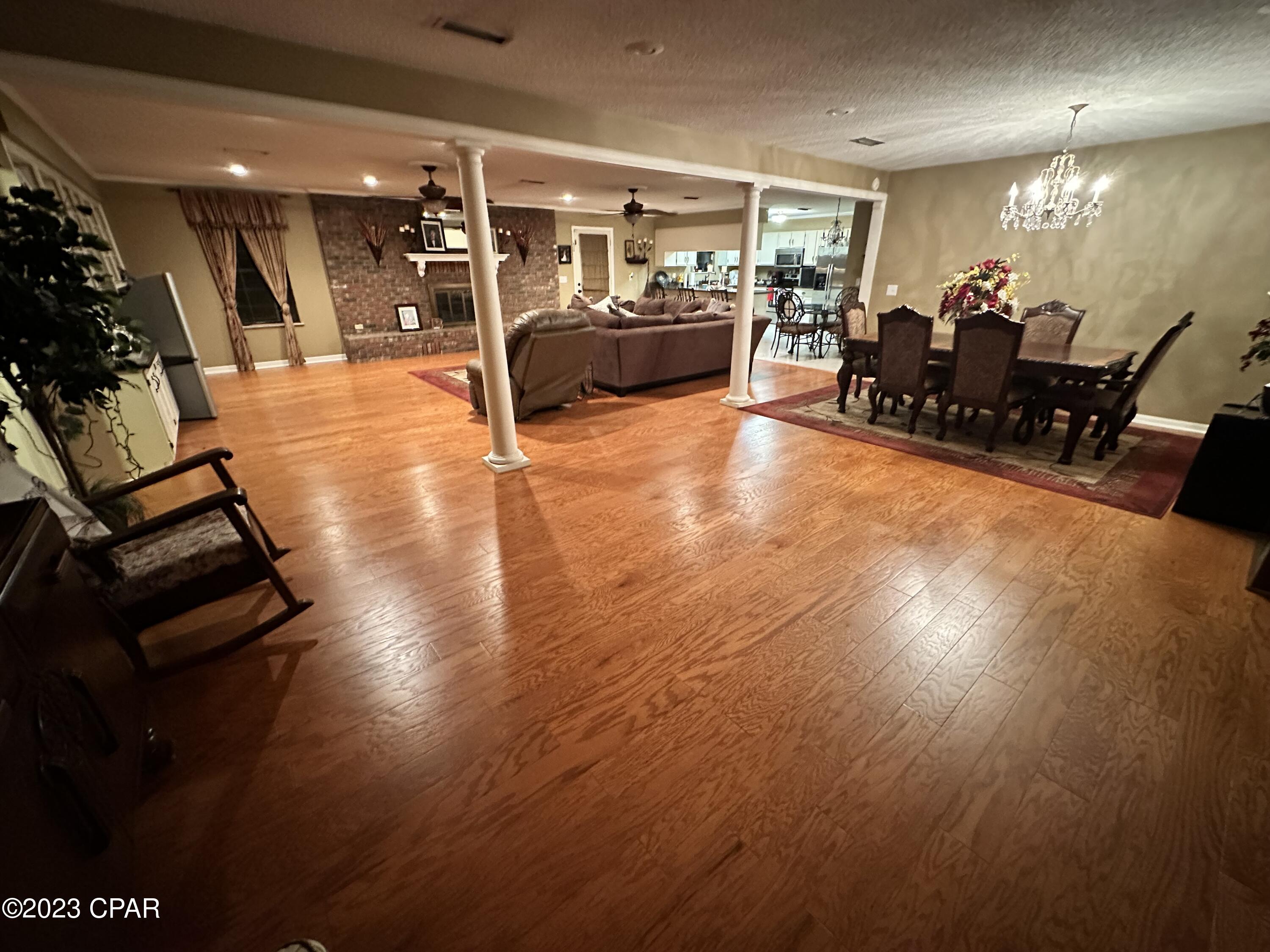 Grand Ridge - Residential