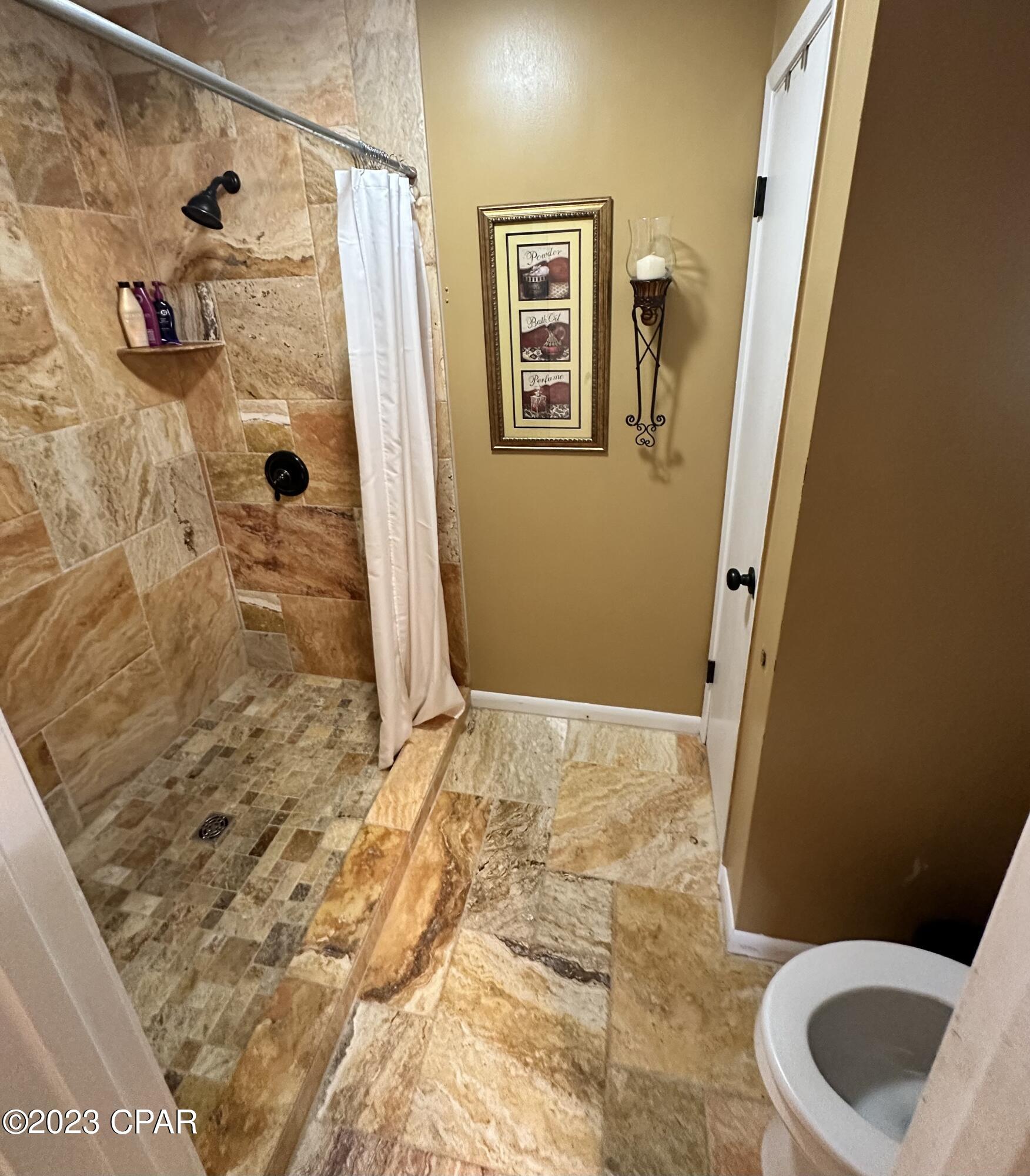 Grand Ridge - Residential