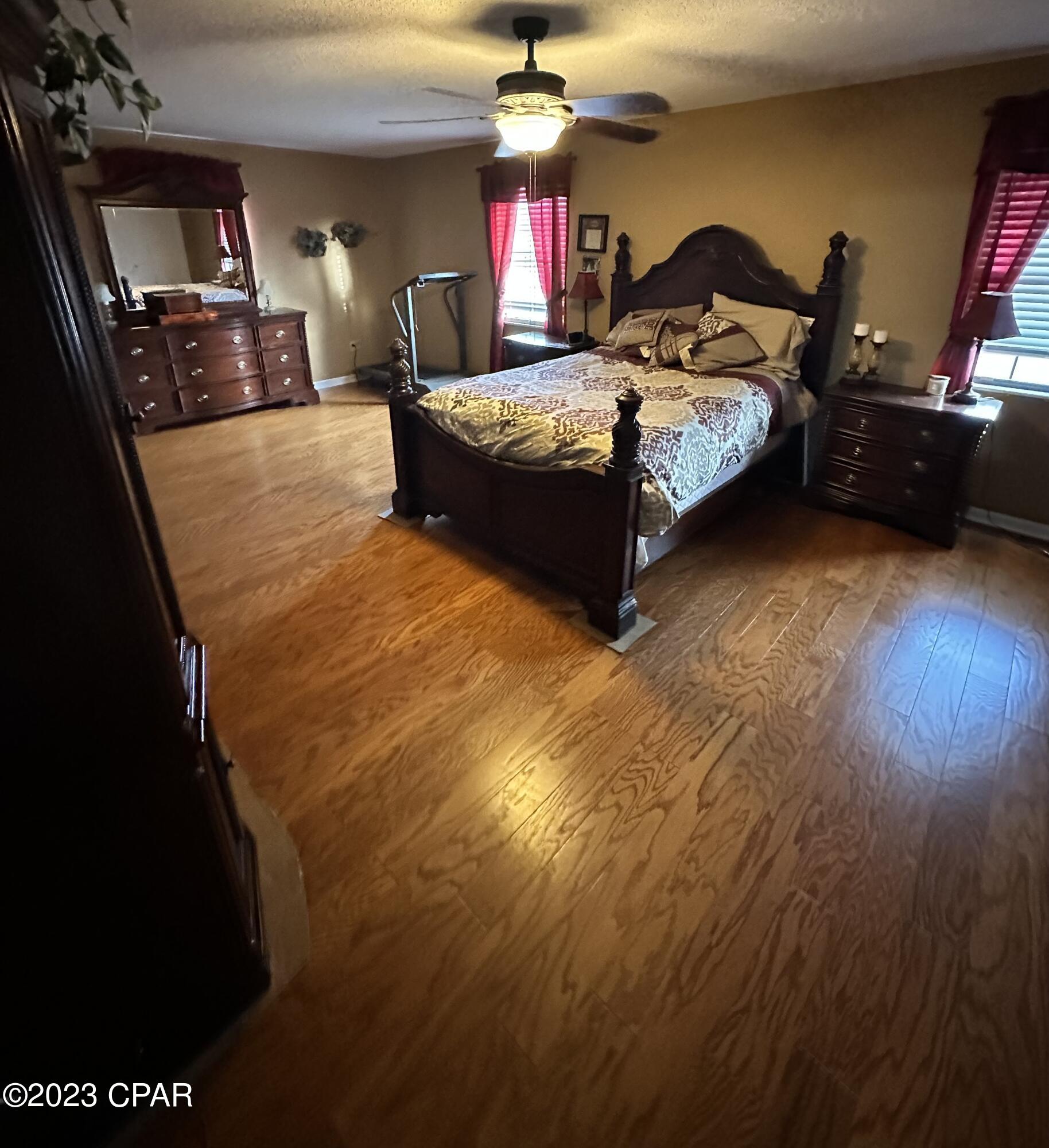 Grand Ridge - Residential