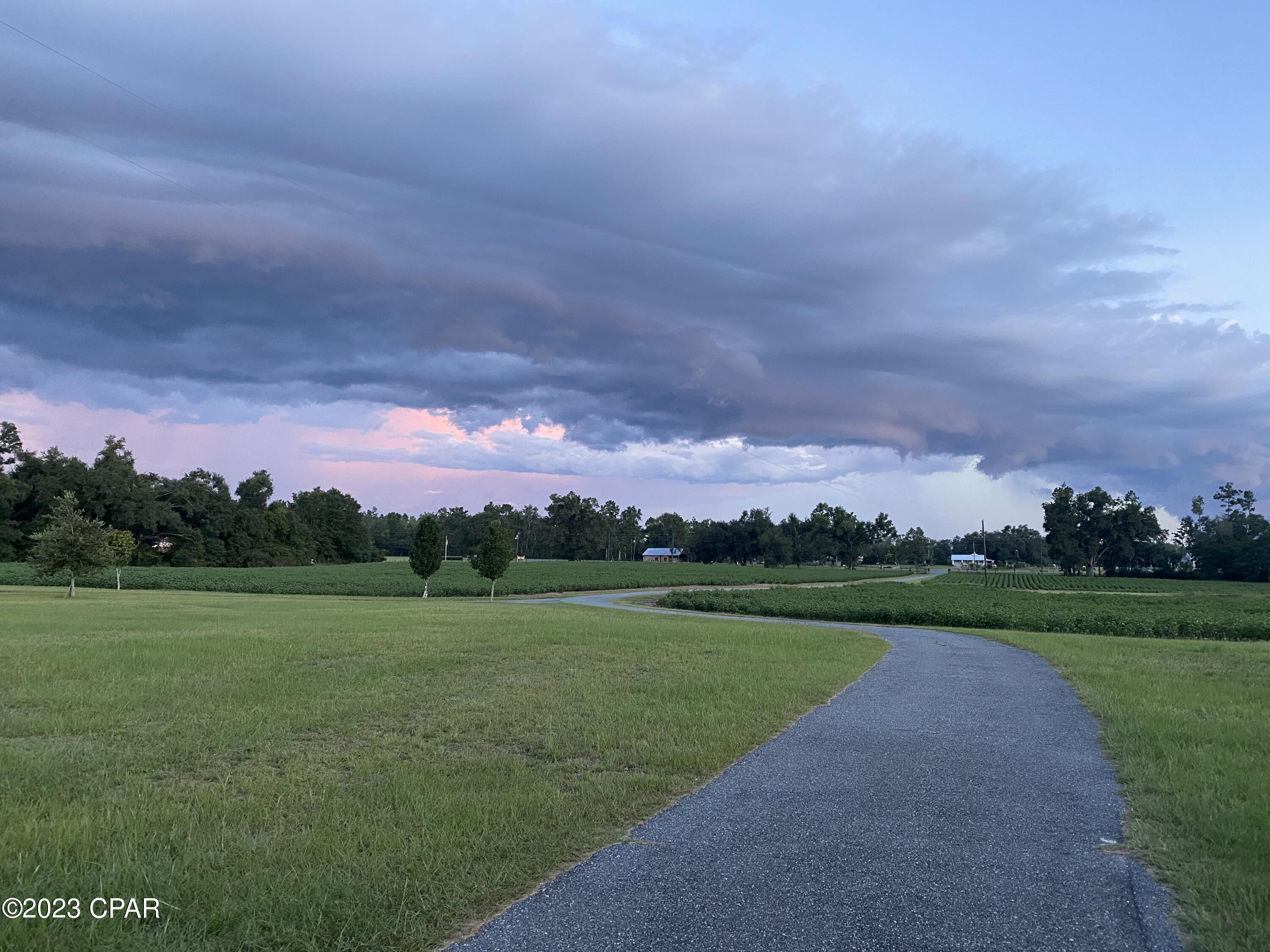 Grand Ridge - Residential