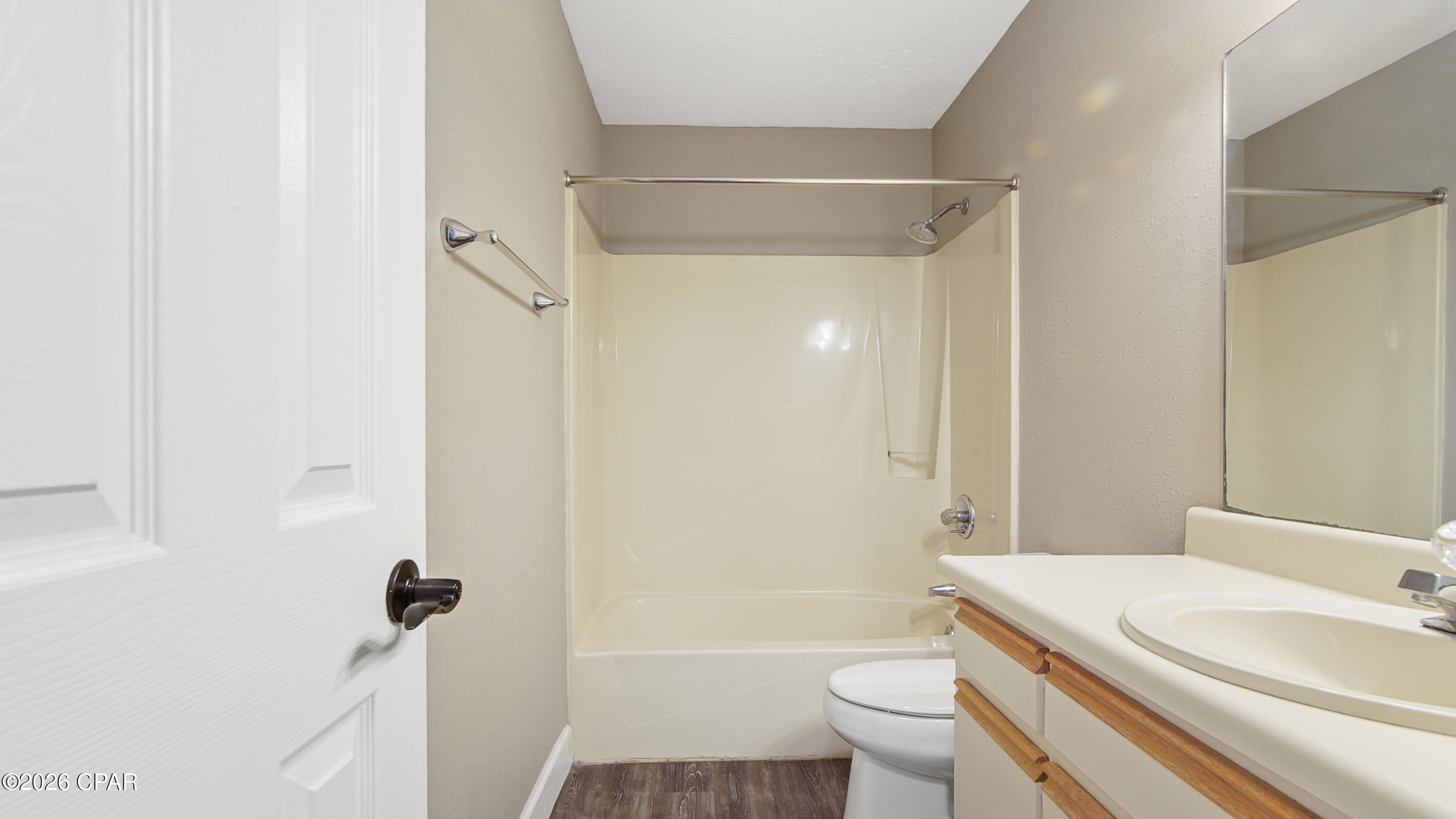 [No Recorded Subdiv] - Residential Lease