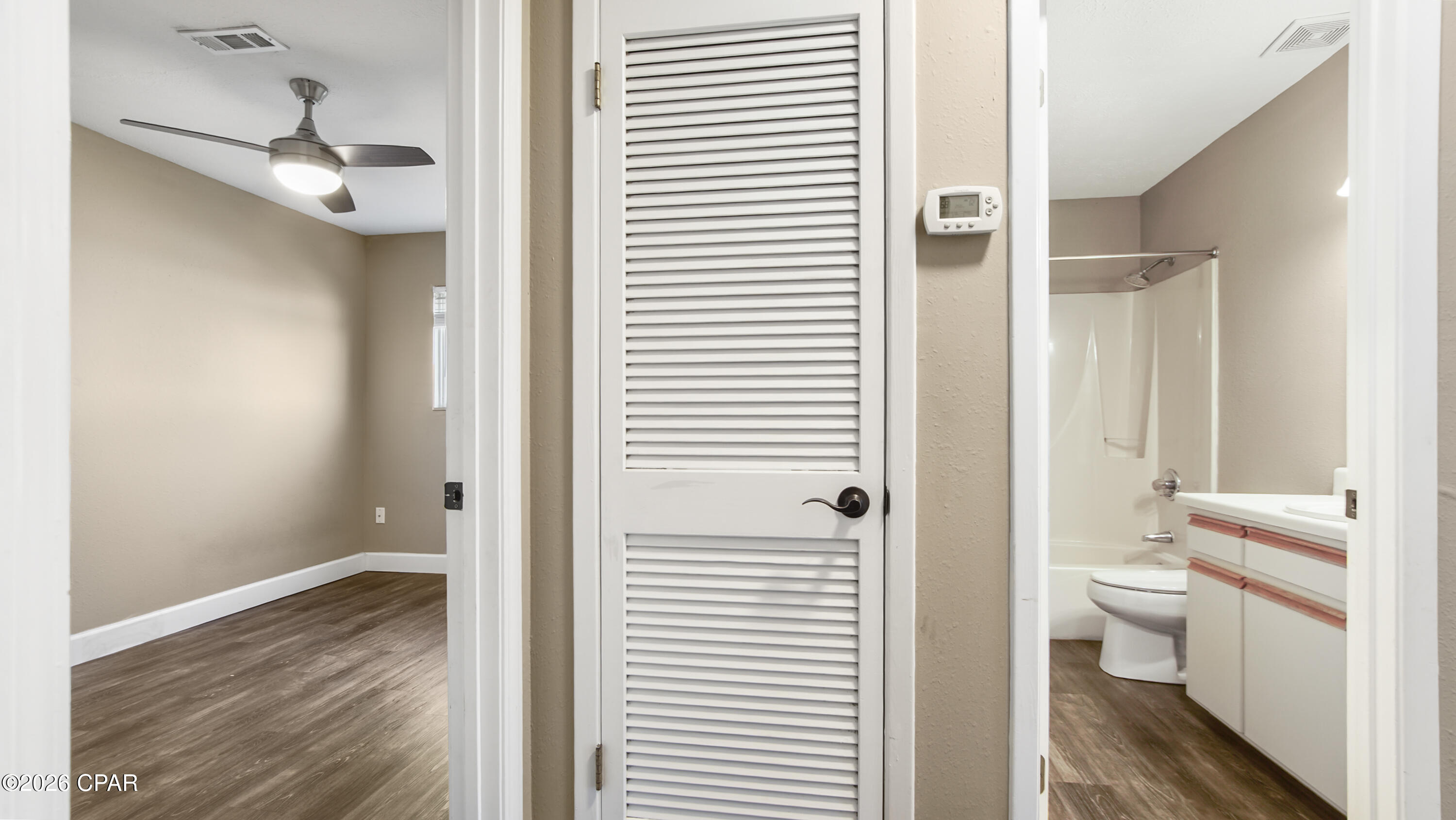 [No Recorded Subdiv] - Residential Lease