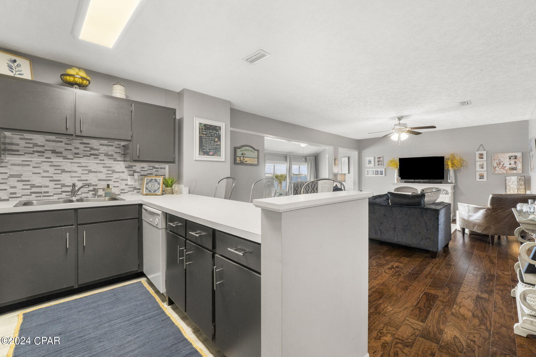 Bay Point Studio Villas Unit 3 - Residential