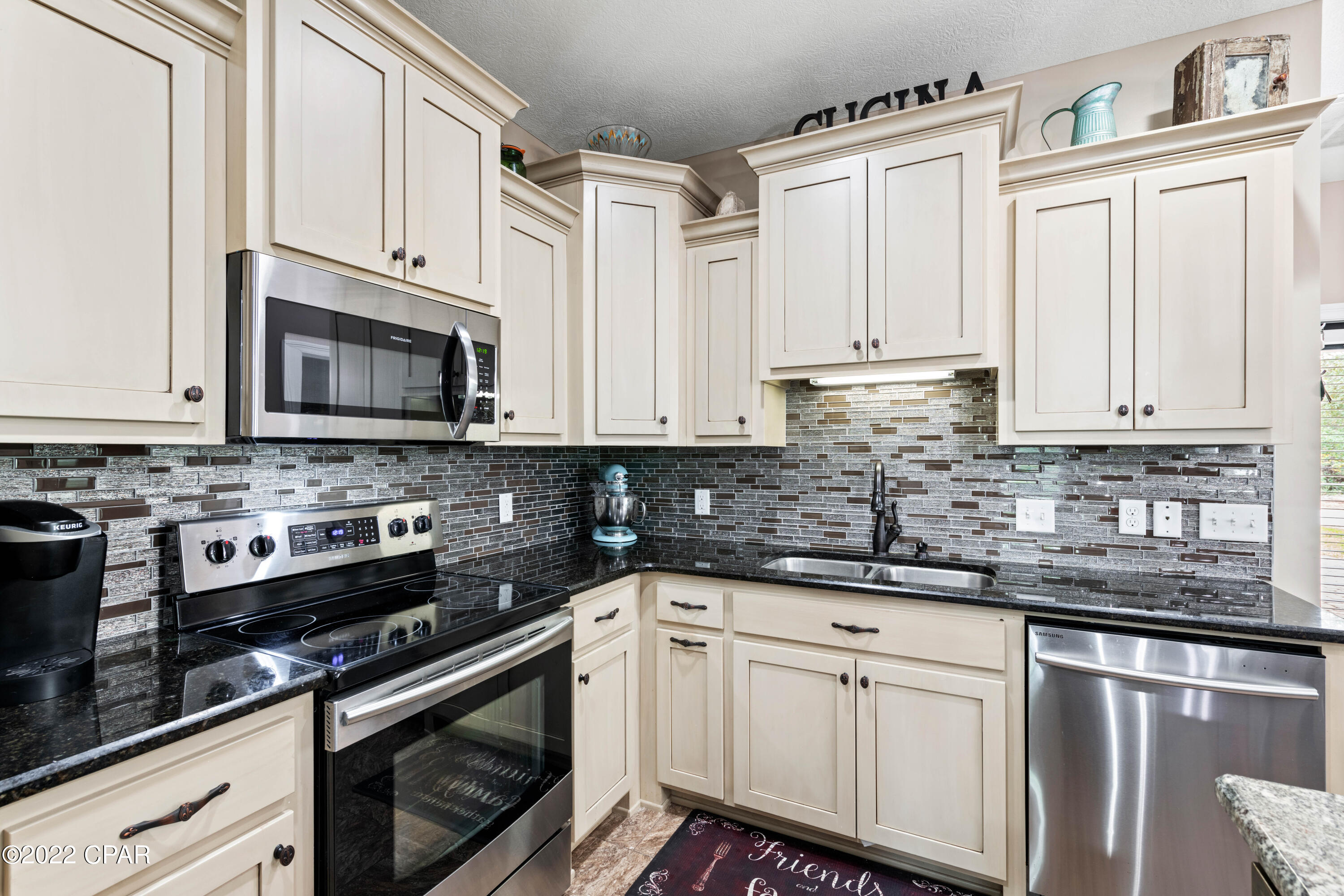 Turtle Cove At Lake Powell - Residential