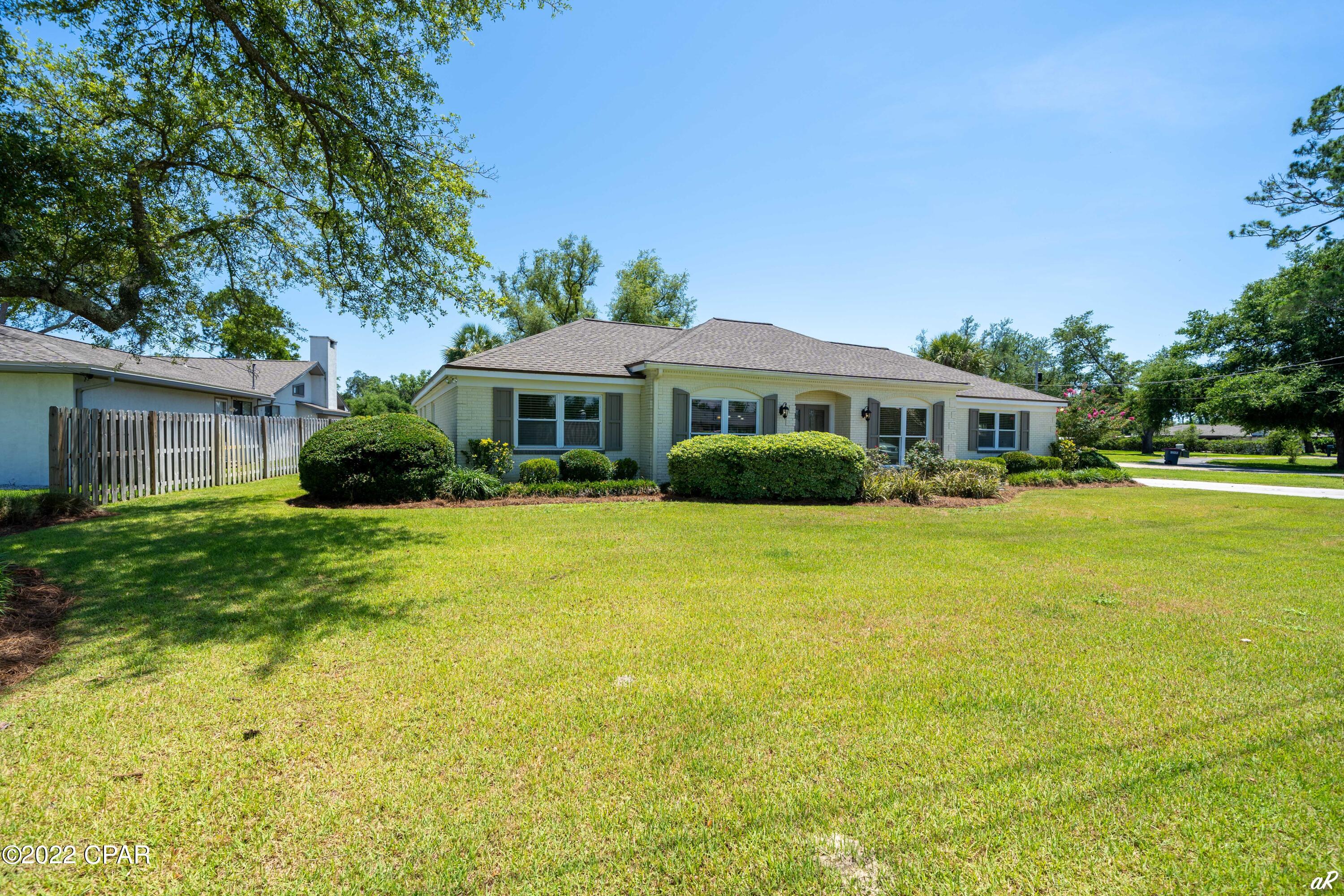 Pretty Bayou Replat - Residential