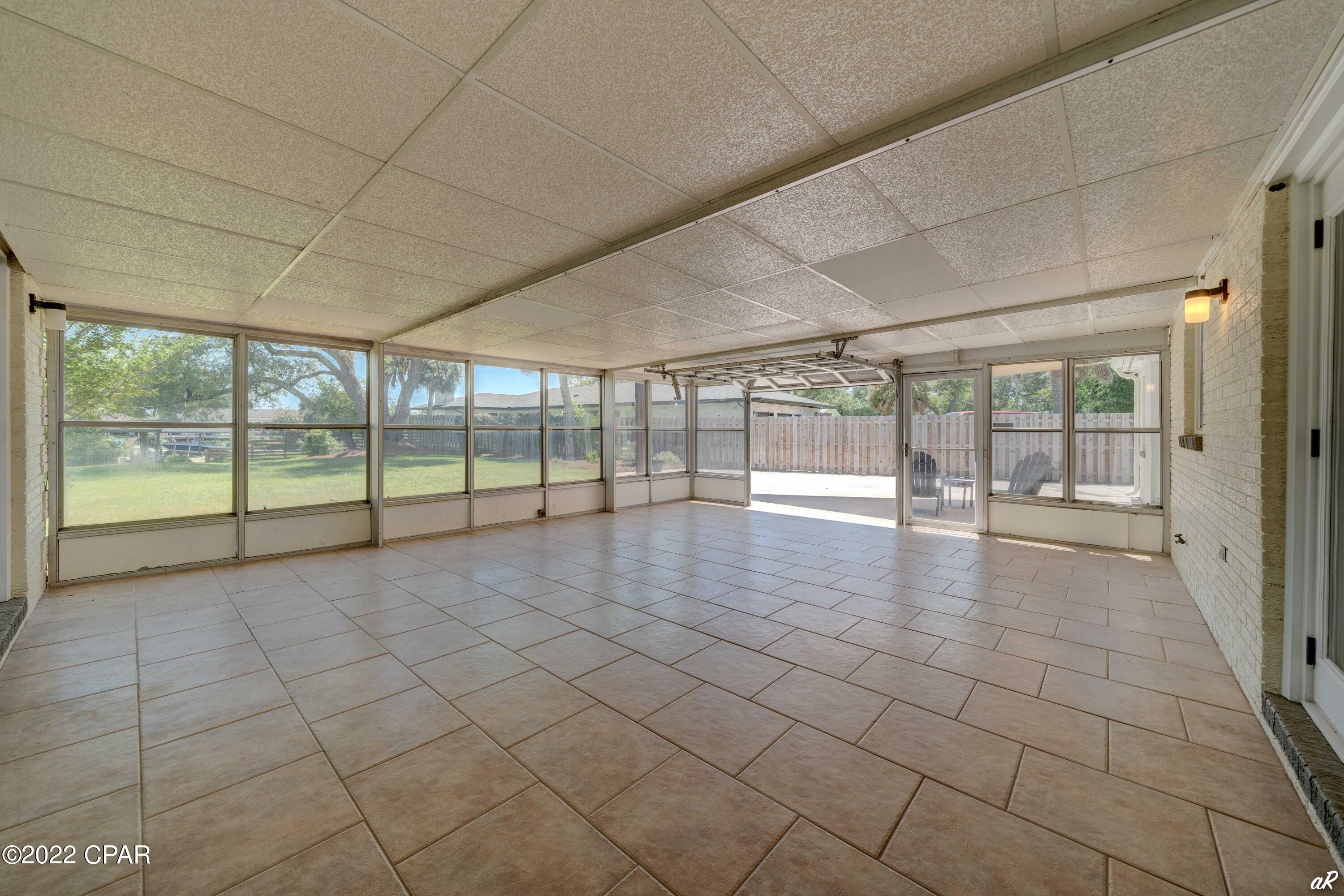 Pretty Bayou Replat - Residential