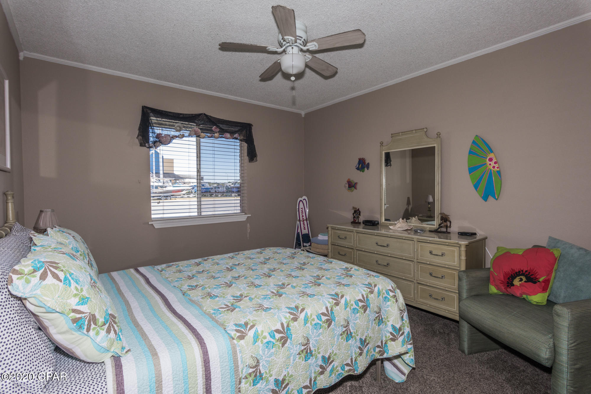 Lazy Daze Condo. - Residential