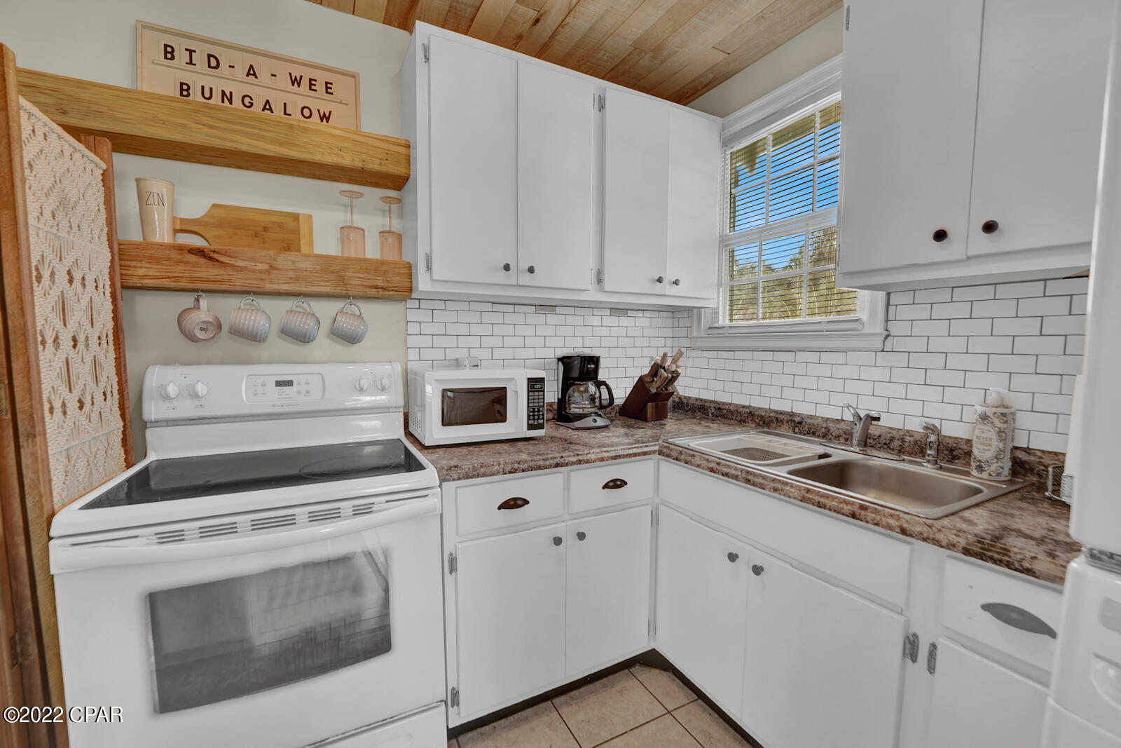 Bid-A-Wee Beach 1st Add - Residential