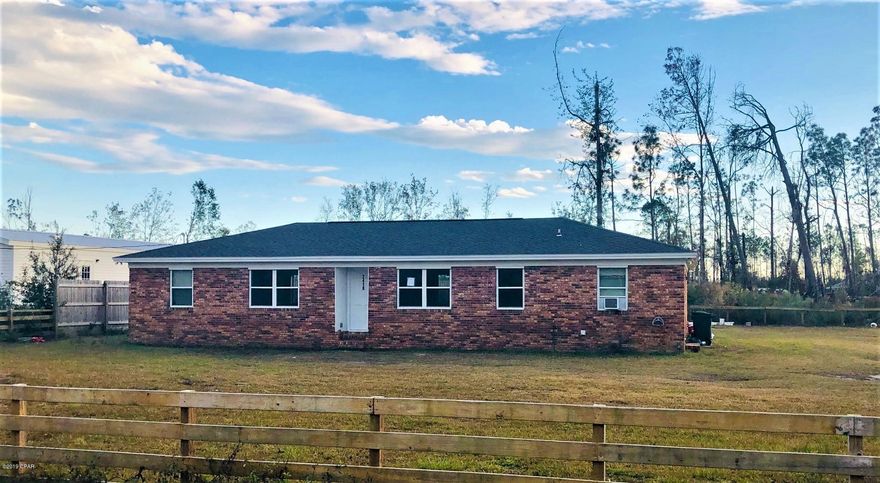 CURRENTLY UNDER CONTRACT, SELLER ACCEPTING BACKUP OFFERS



$30,000 PRICE REDUCTION! SELLER WILL PAY  CLOSING COSTS WITH FULL PRICE OFFER!



Beautiful, ranch style, home located just minutes from Lynn Haven & Deer Point Lake's boat launches, Southport's ball parks, restaurants, and some of the best schools in the county! You will have the luxury of being close to everything, yet the feeling of country living on this huge lot! The home features a heated and cooled bonus room, NEW ROOF, new flooring, double pane windows, upgraded bathrooms and light fixtures, and a septic tank that's less than a year old. It doesn't get any better than this! Give us a call TODAY to come see your new home!