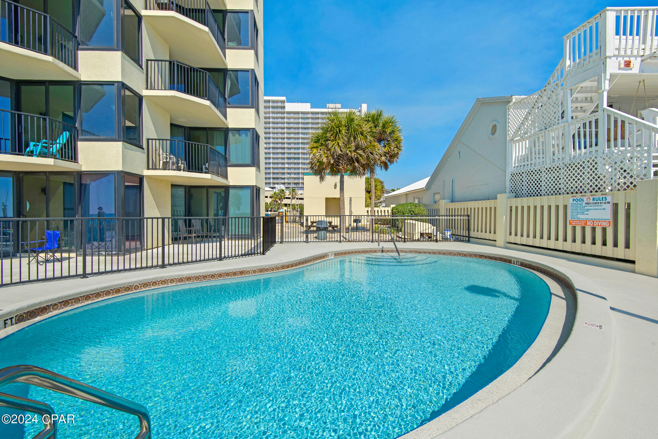 Sunbird Condo - Residential