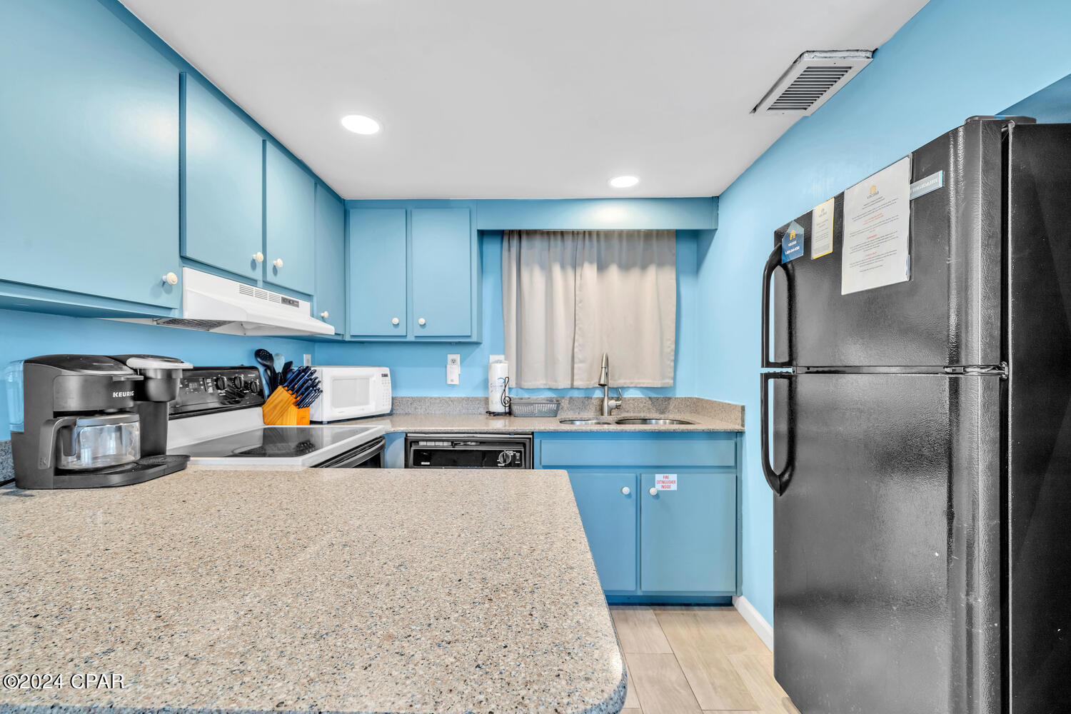 Sunbird Condo - Residential
