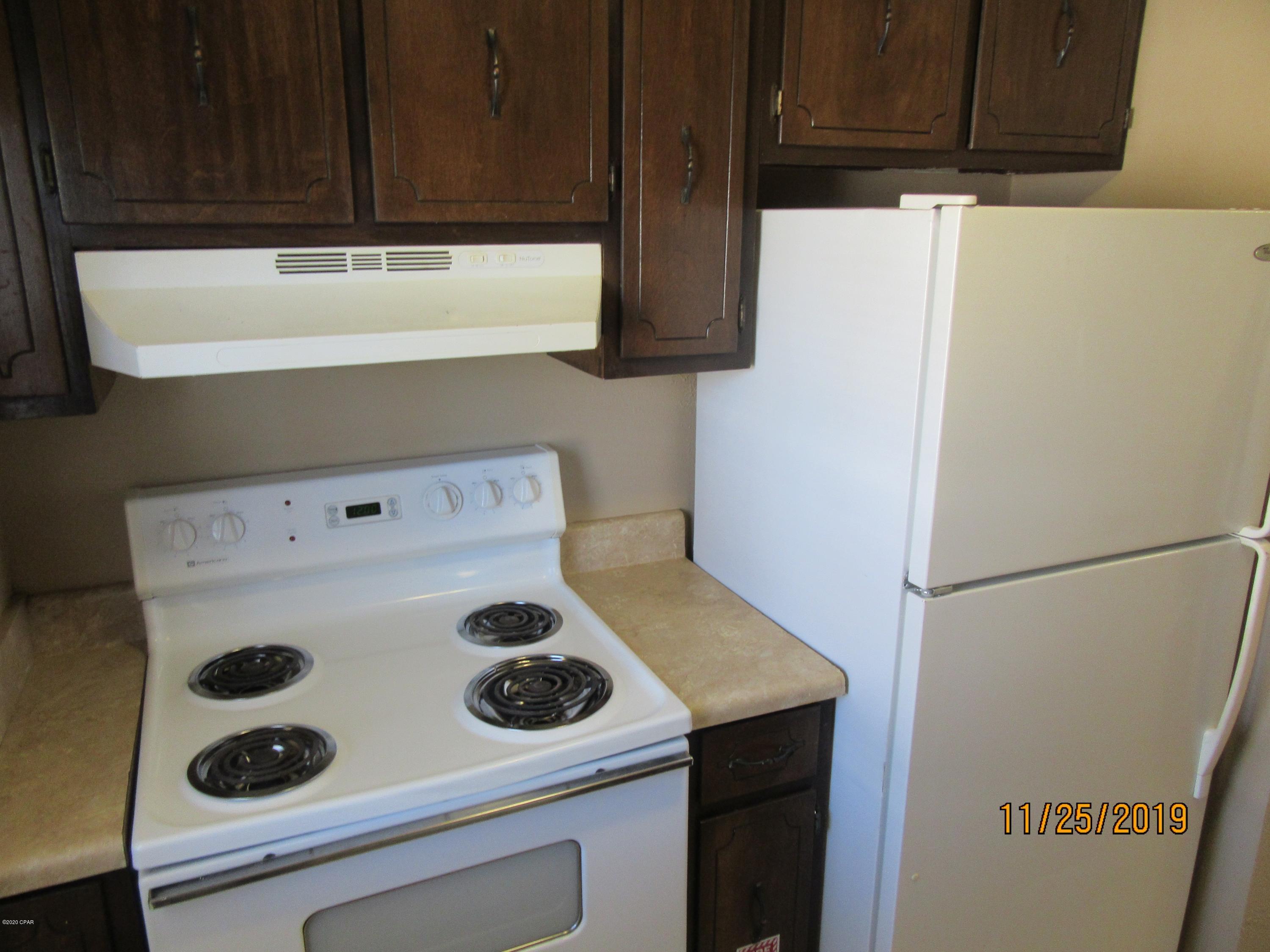 [No Recorded Subdiv] - Residential Lease