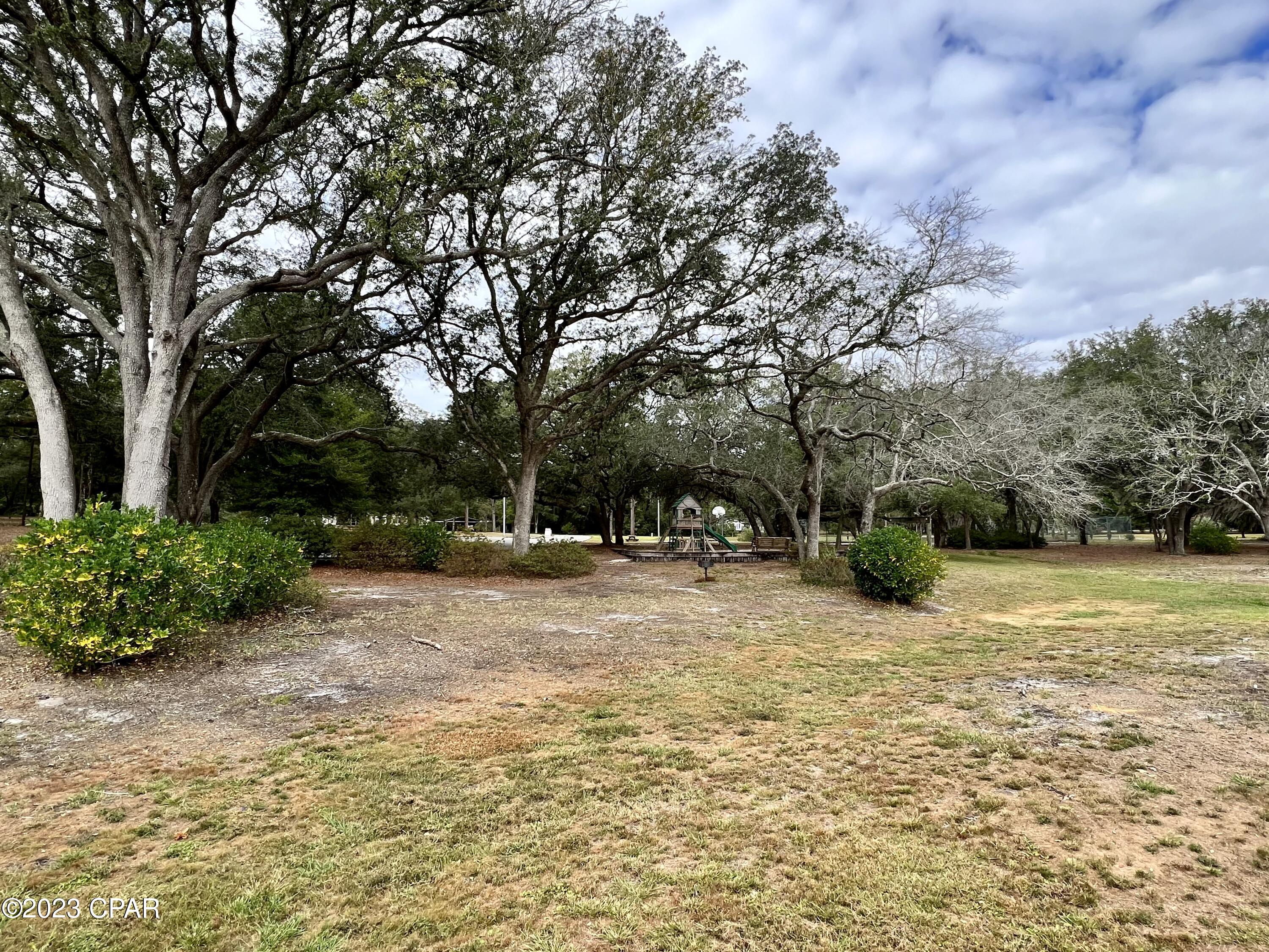 Leisure Lakes - Land