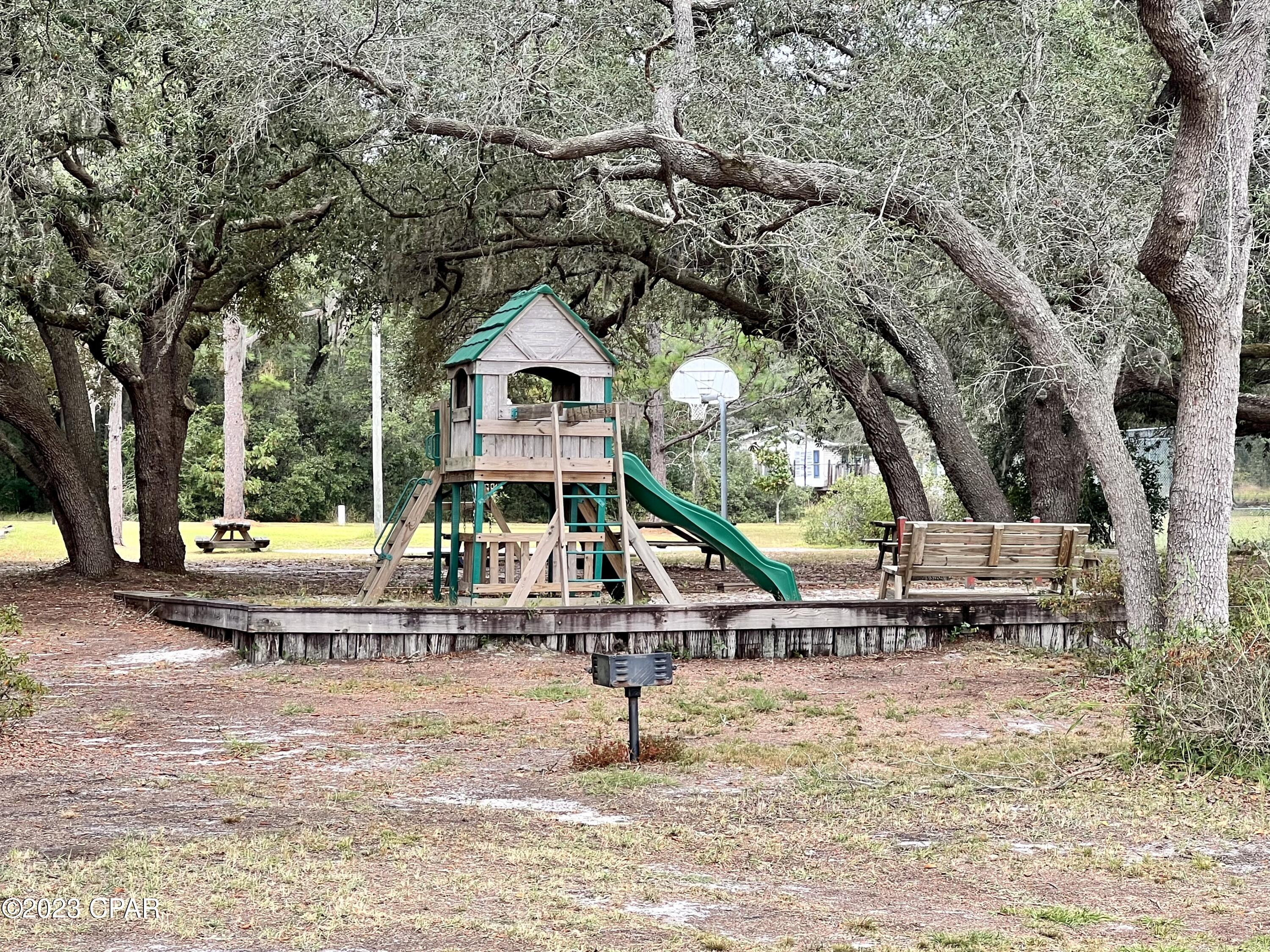 Leisure Lakes - Land