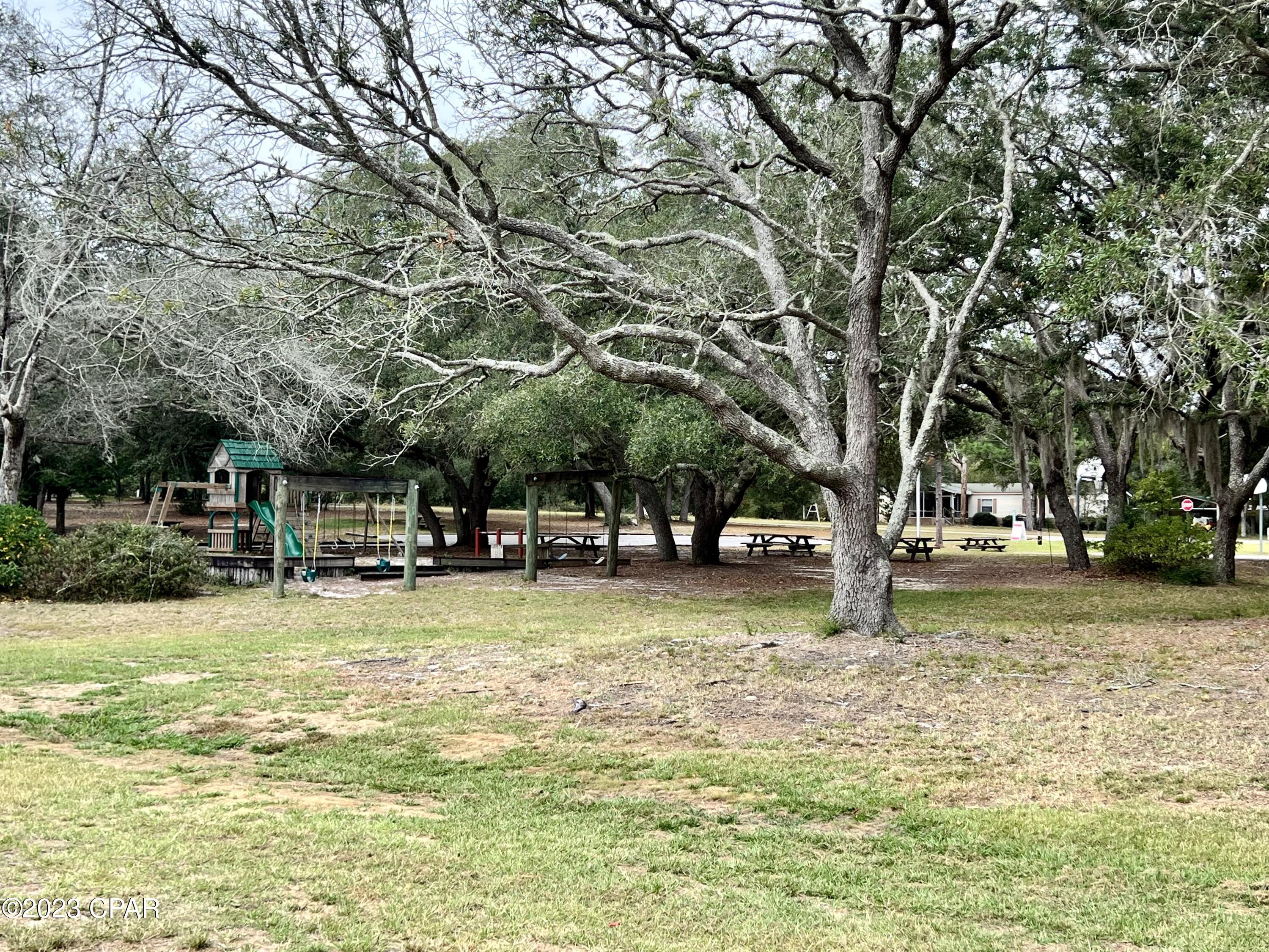 Leisure Lakes - Land