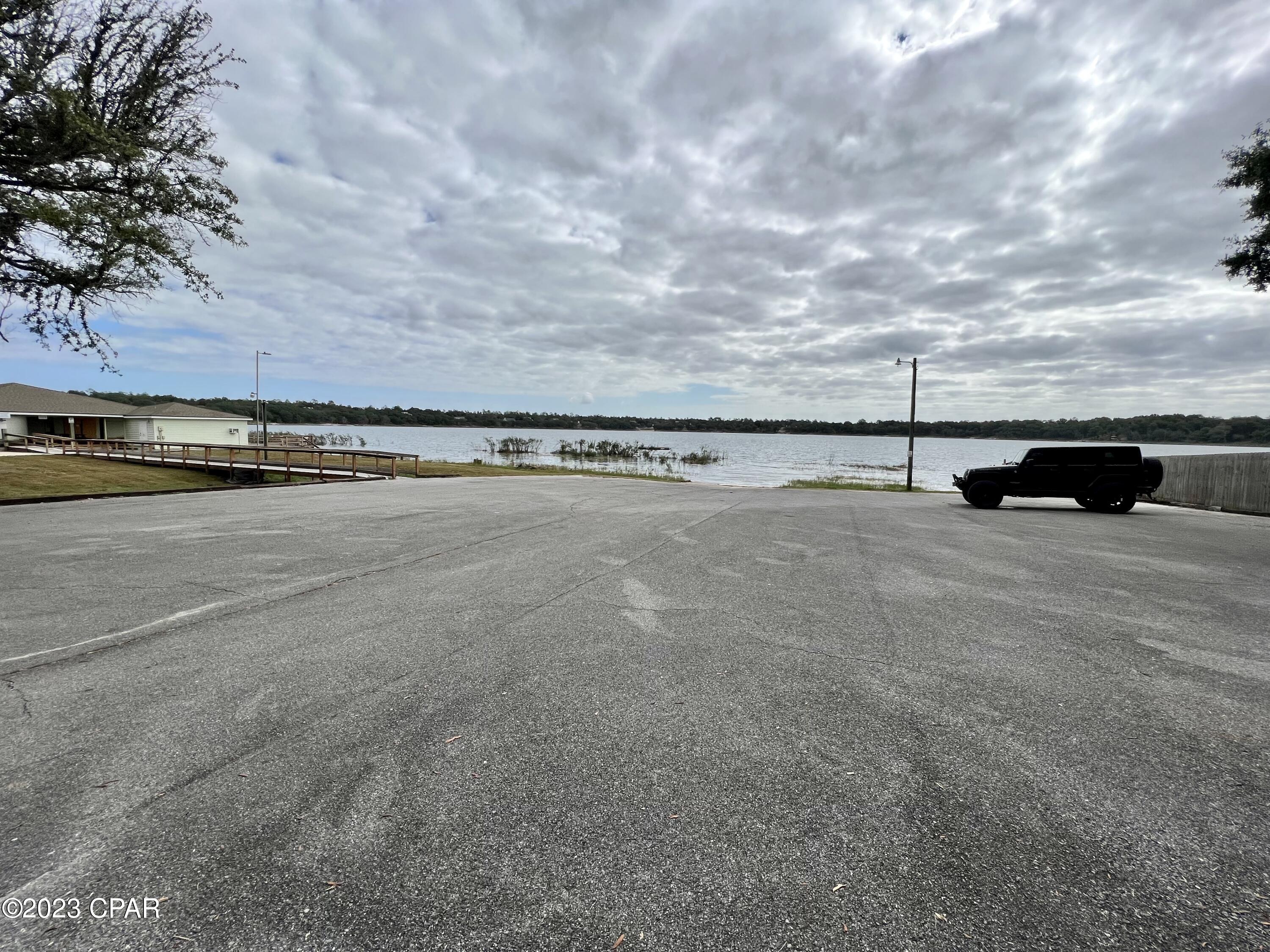 Leisure Lakes - Land