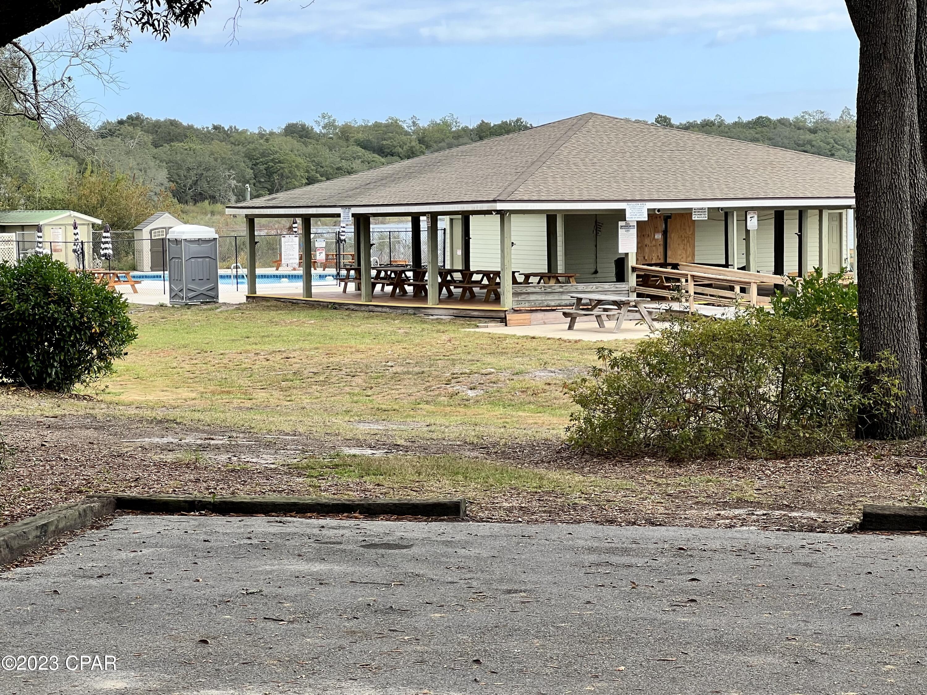 Leisure Lakes - Land