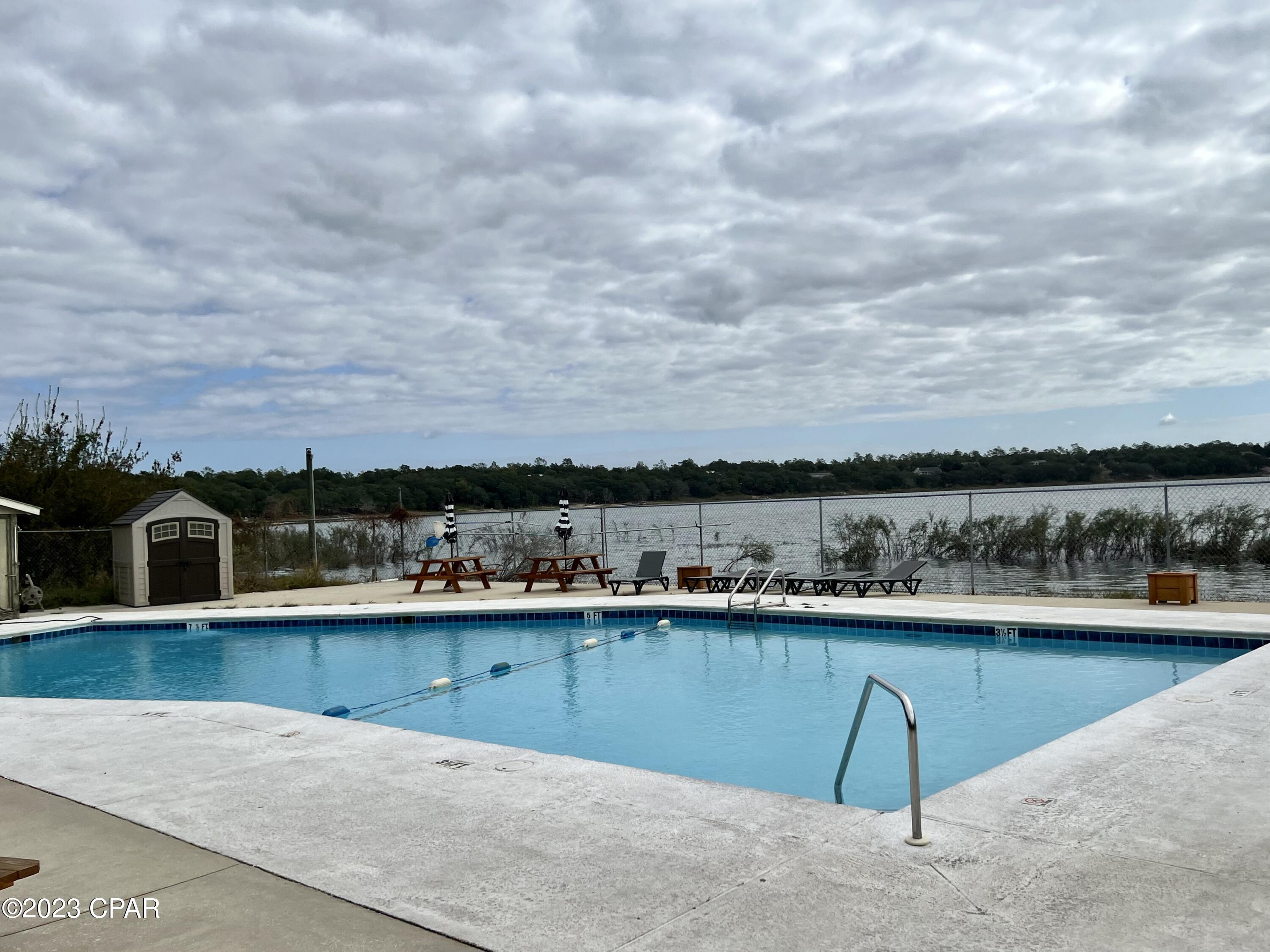 Leisure Lakes - Land