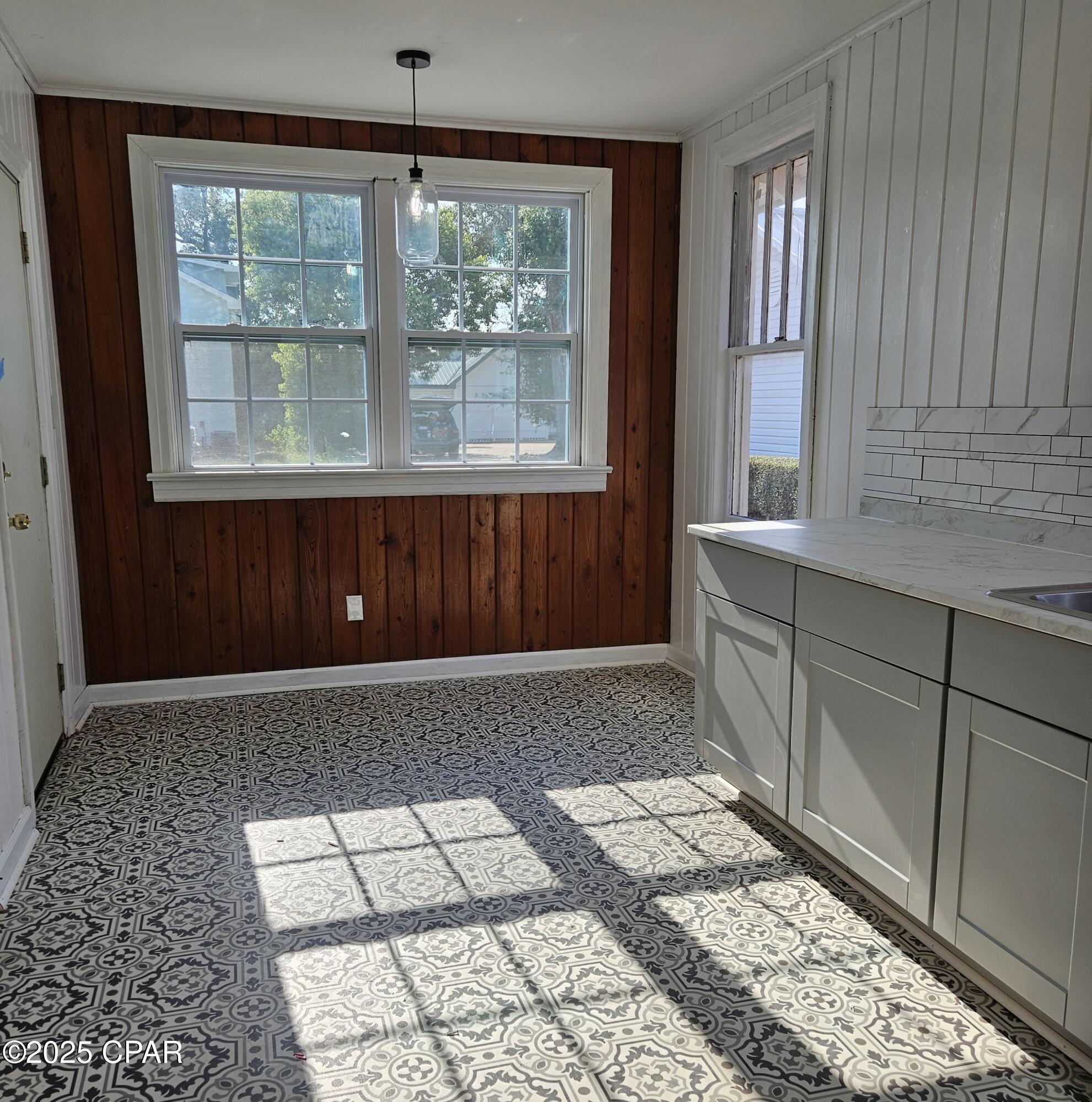 [No Recorded Subdiv] - Commercial Sale