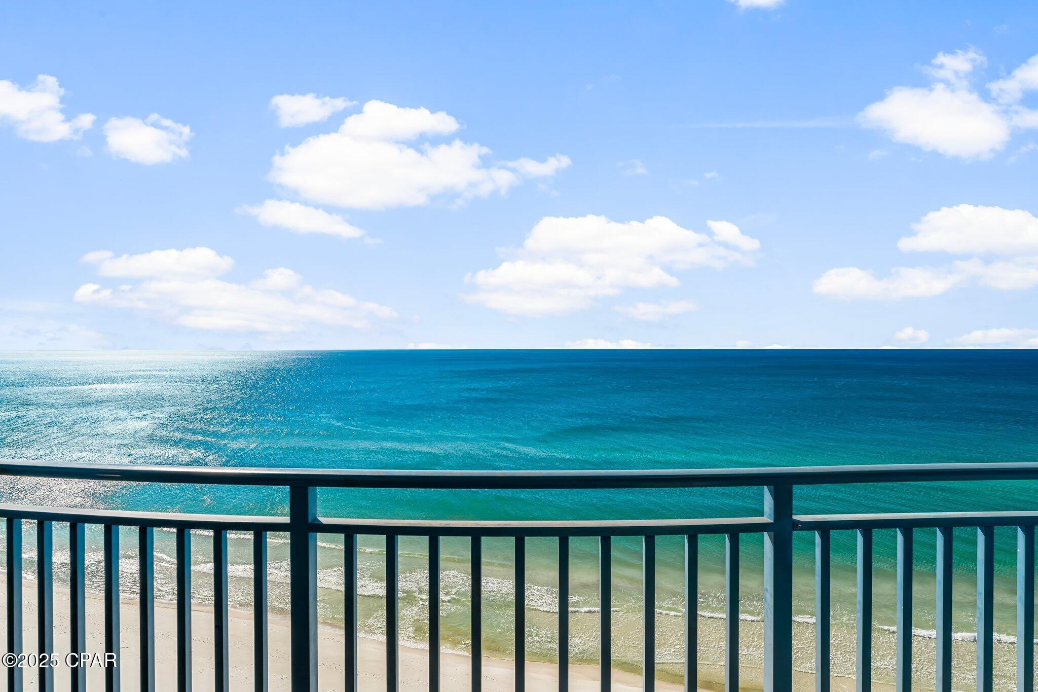 Sterling Breeze - Residential