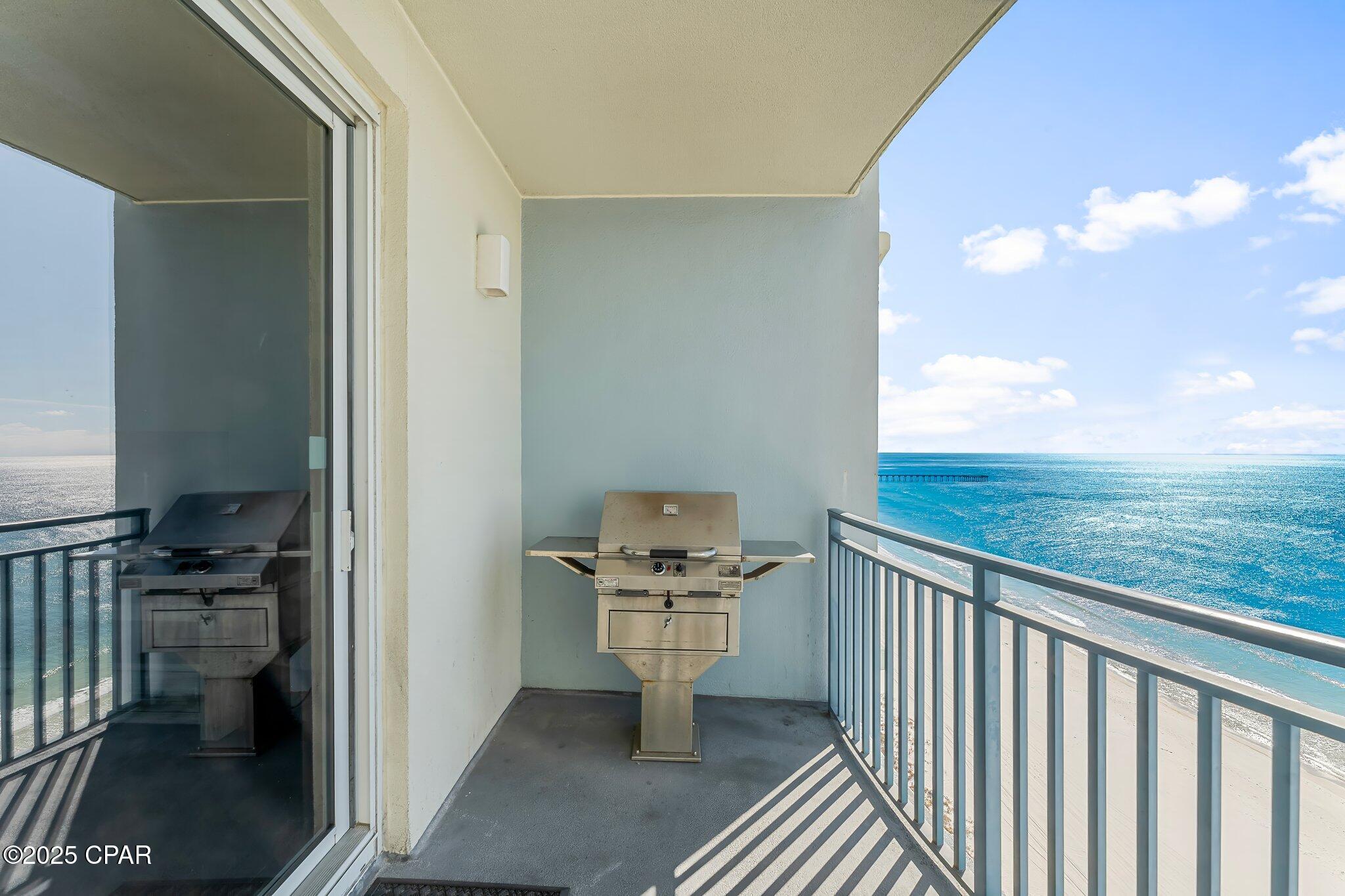 Sterling Breeze - Residential