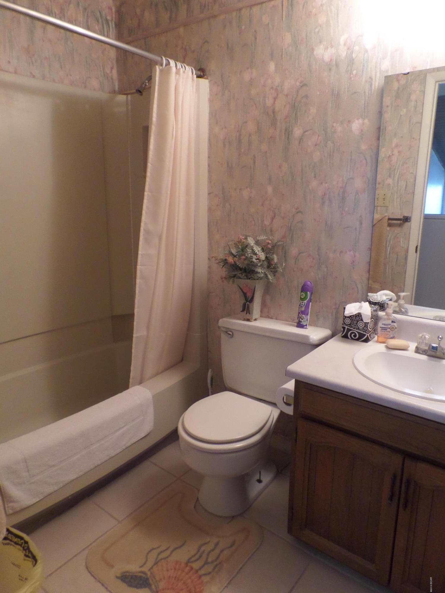Sunnyside Beach & Tennis Condo - Residential