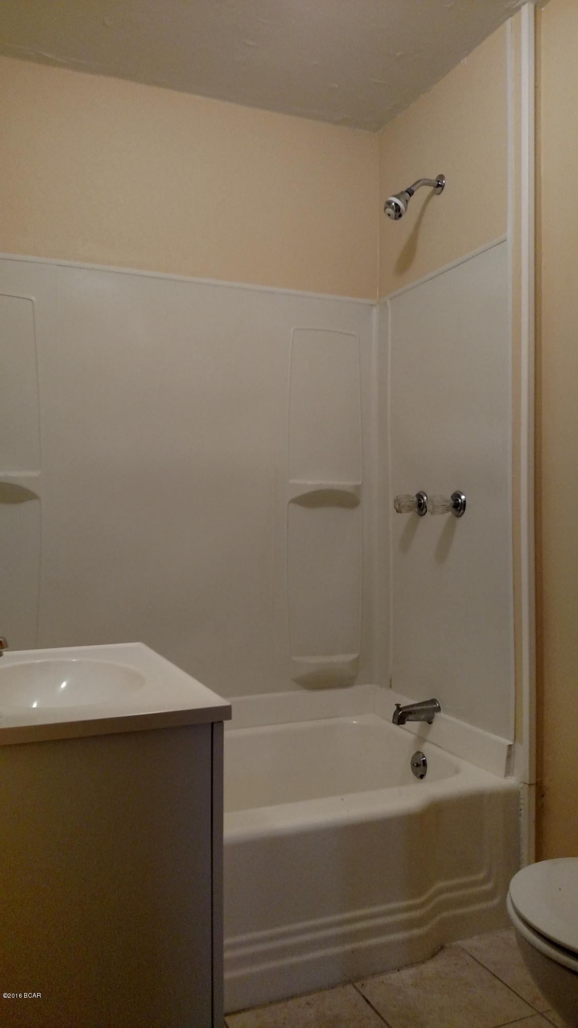 Sudduths 4th Add - Residential Lease