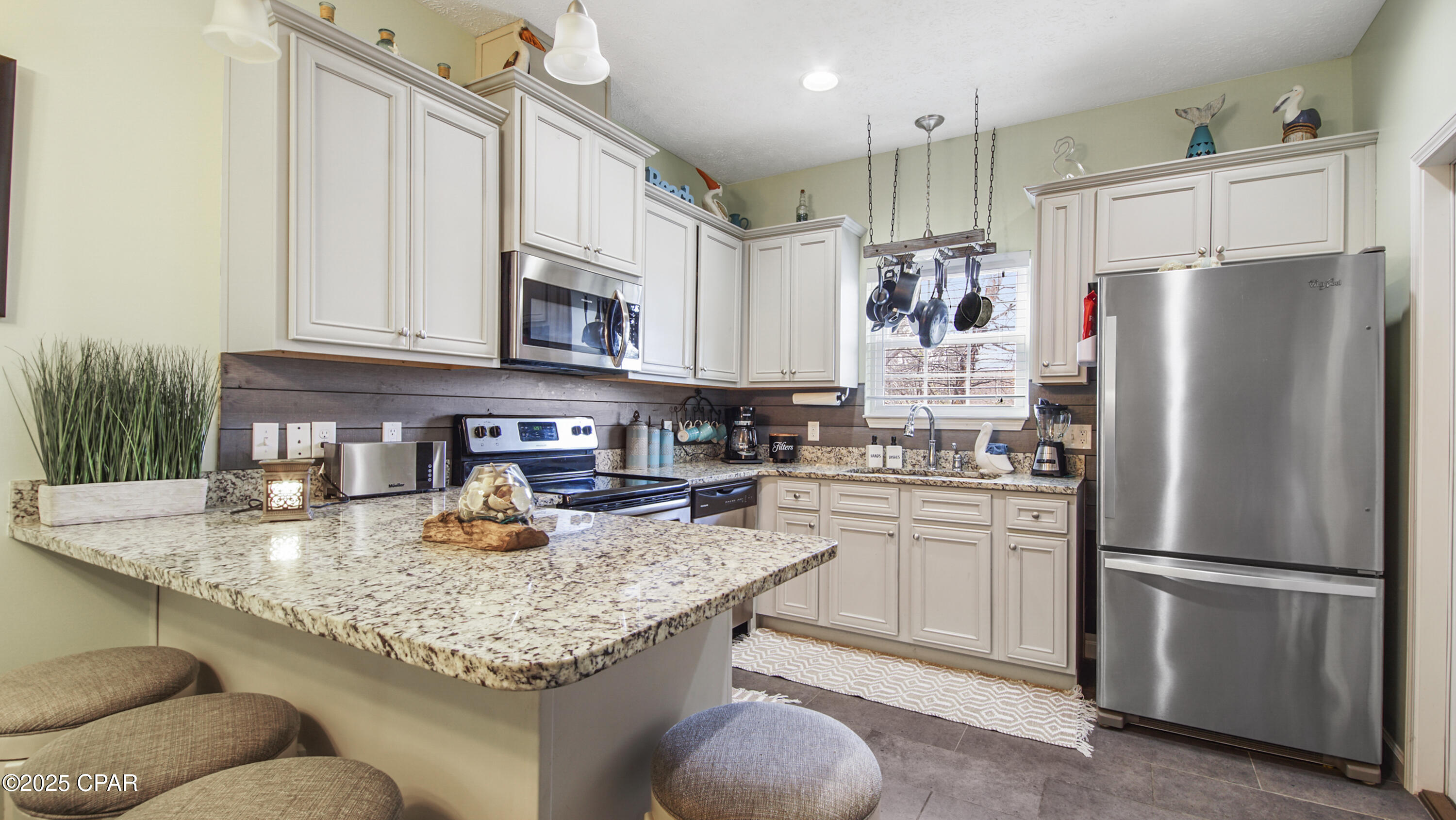 Causeway Manor - Residential