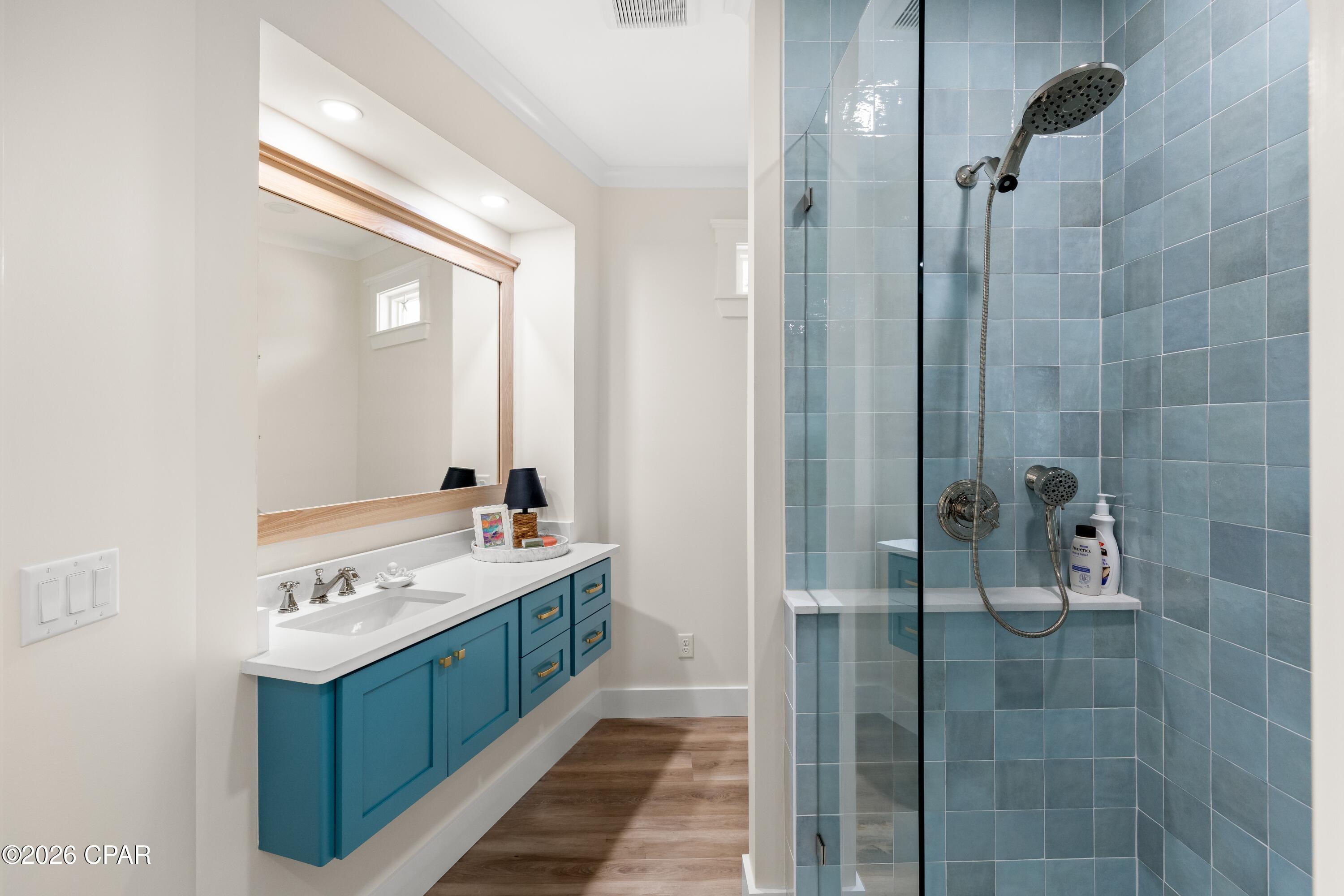 Venture Out Travel Trail - Residential