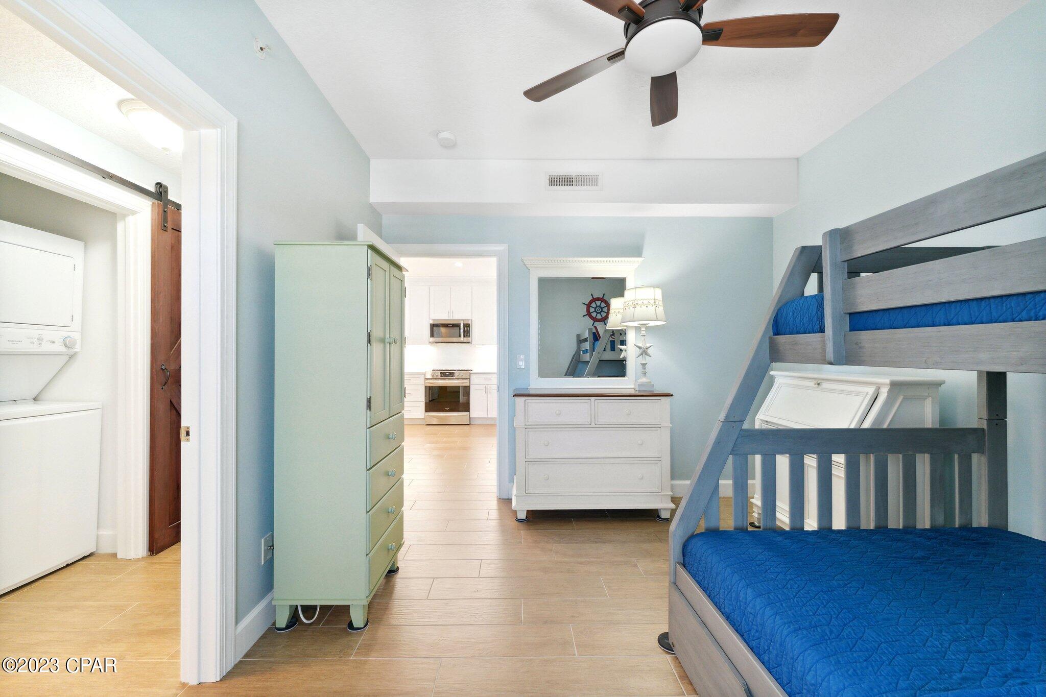 Emerald Isle - Residential