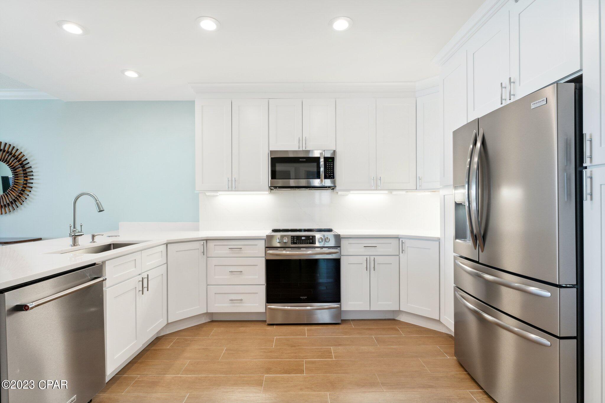 Emerald Isle - Residential