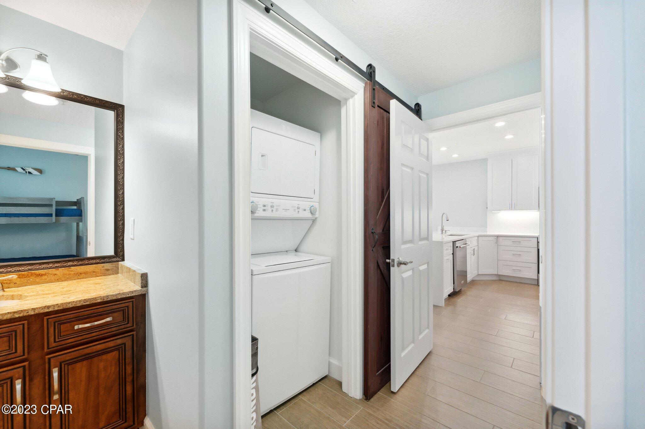 Emerald Isle - Residential