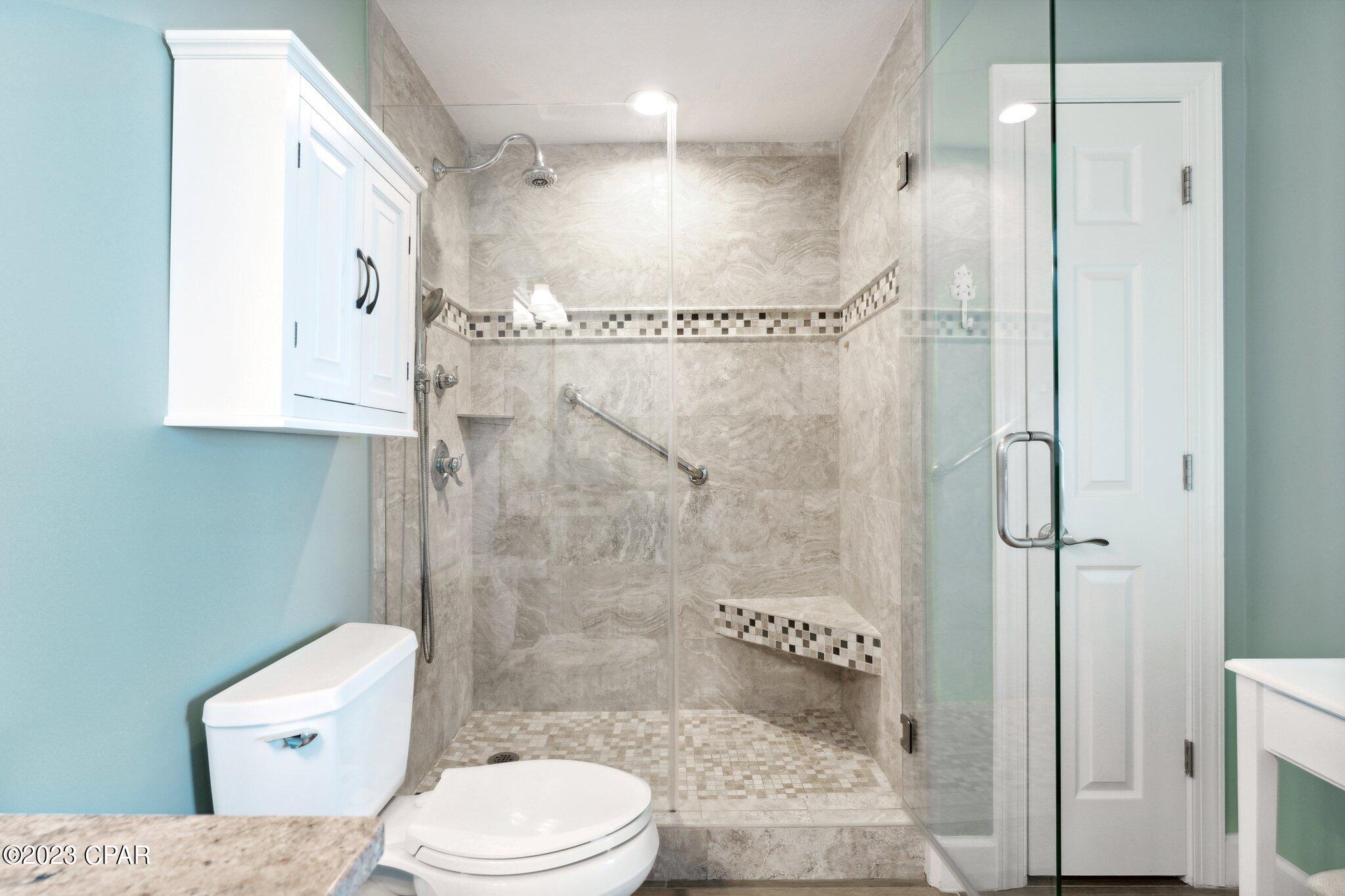 Emerald Isle - Residential