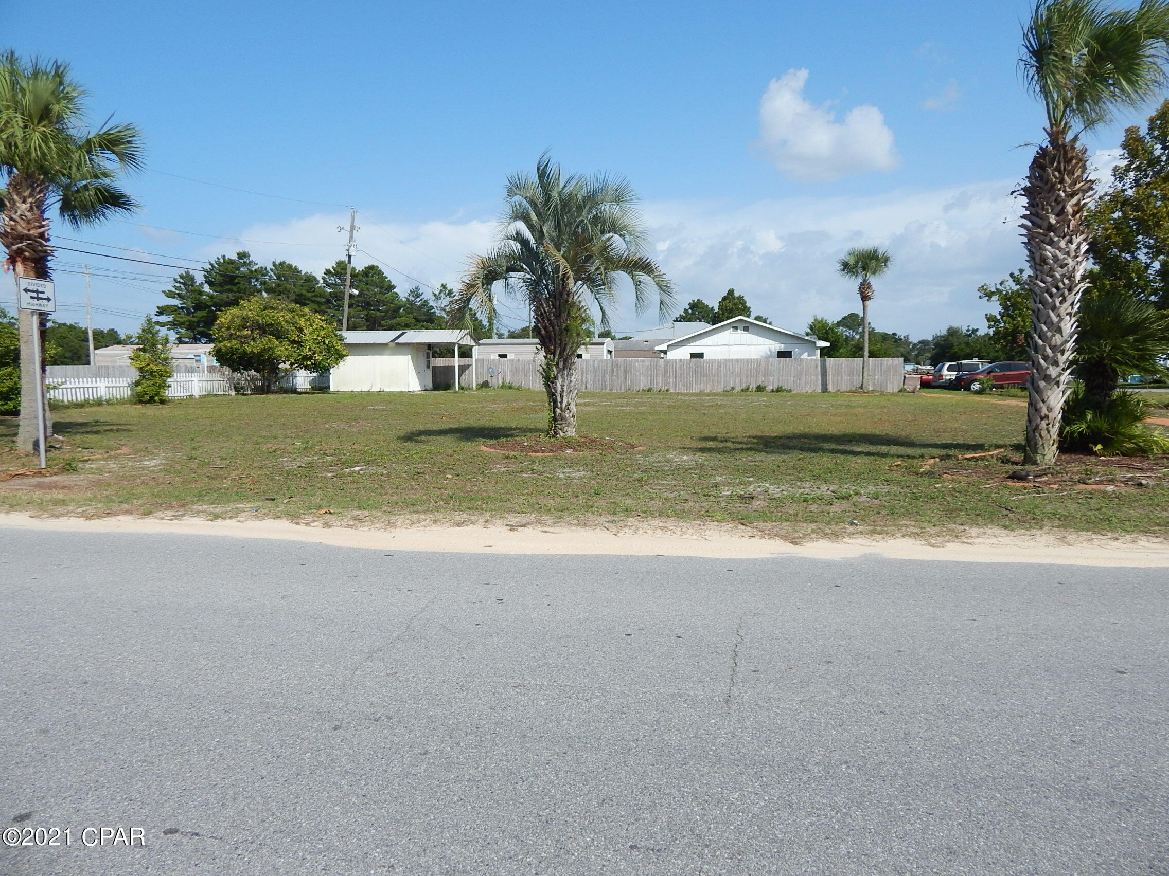 Laguna Beach Plaza - Land