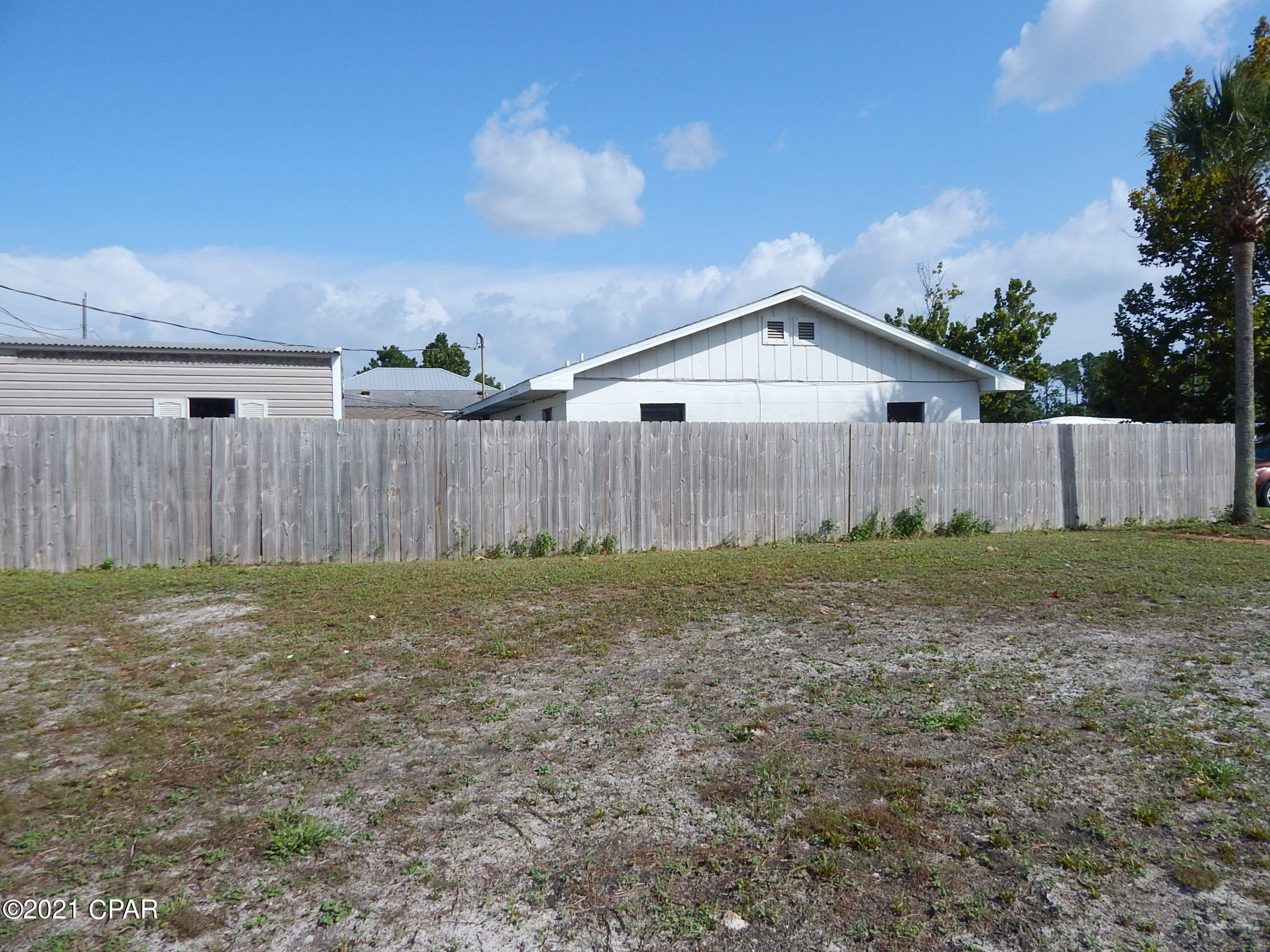 Laguna Beach Plaza - Land