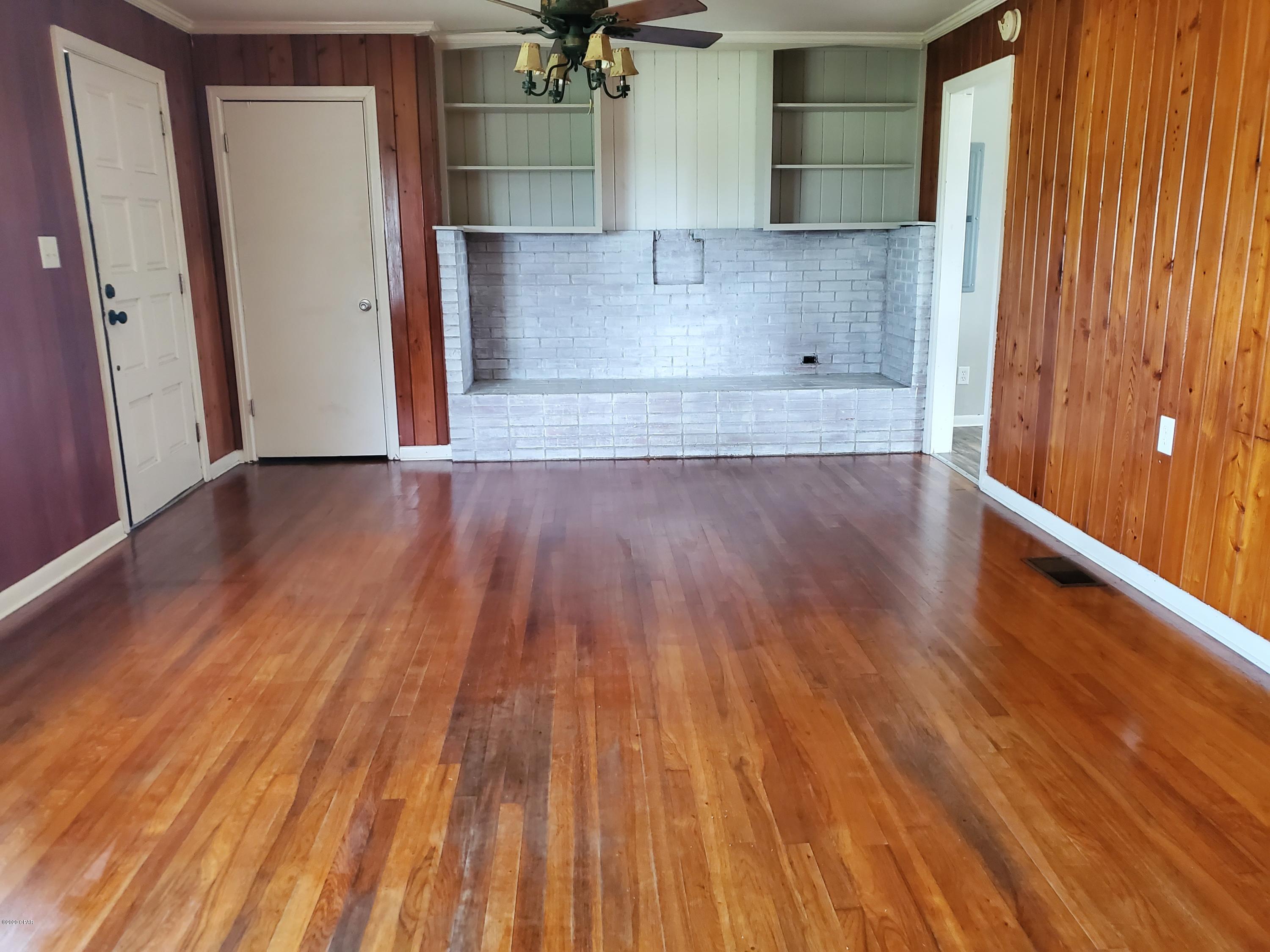 [No Recorded Subdiv] - Residential