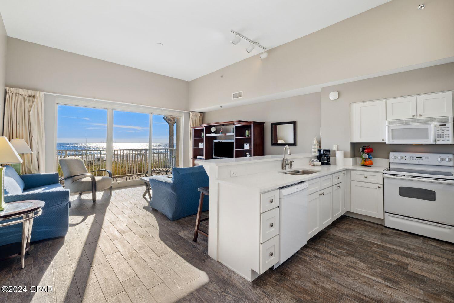 Shores Of Panama Phase II - Residential