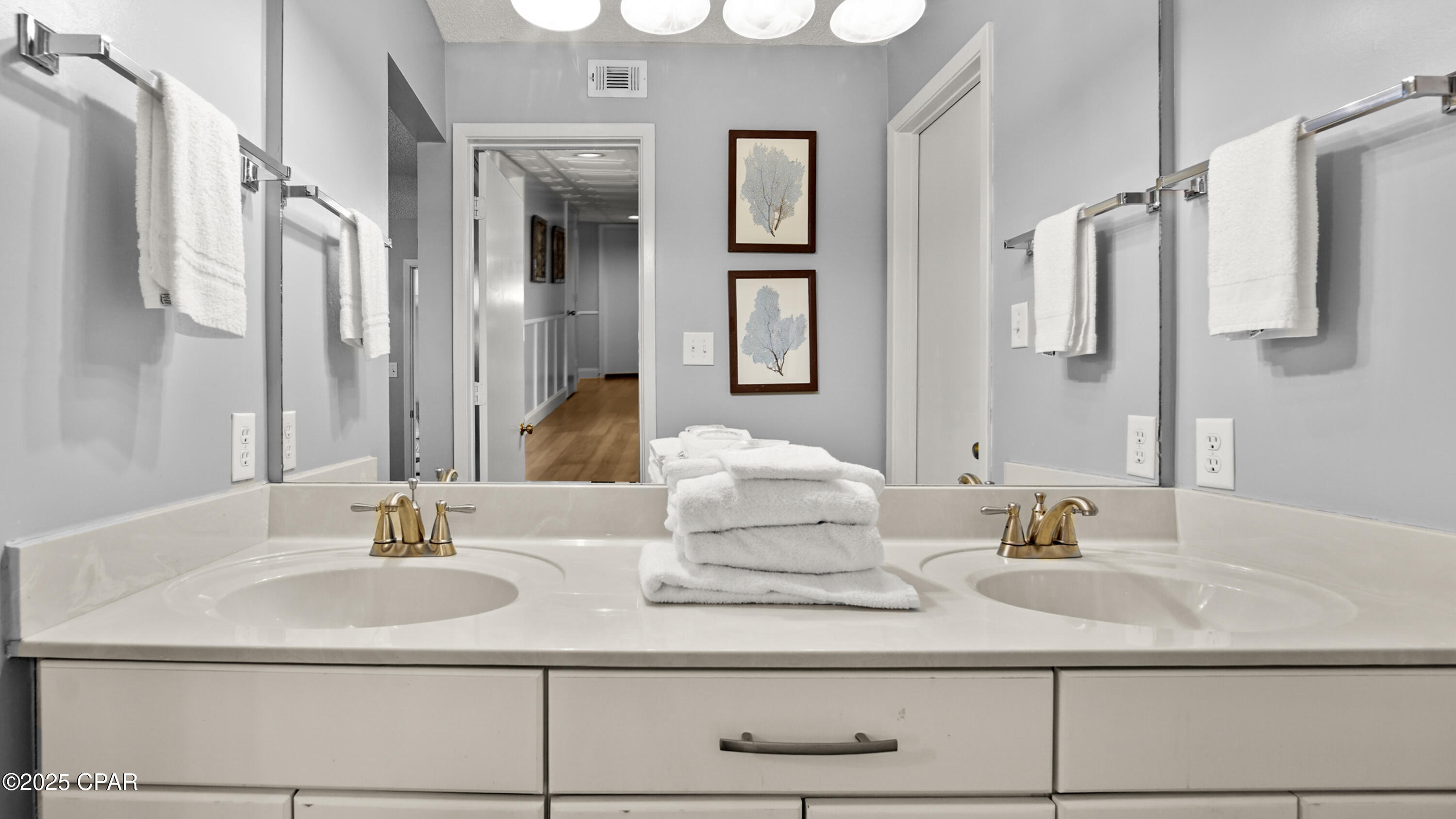 Beachview Villas - Residential