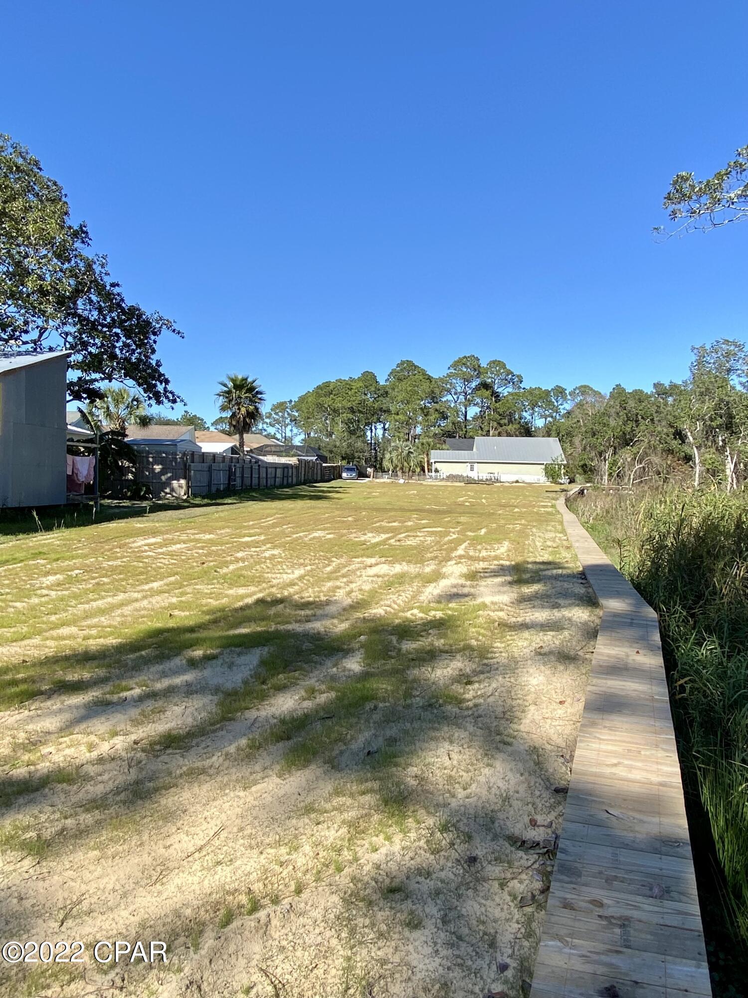 Riviera Beach - Land