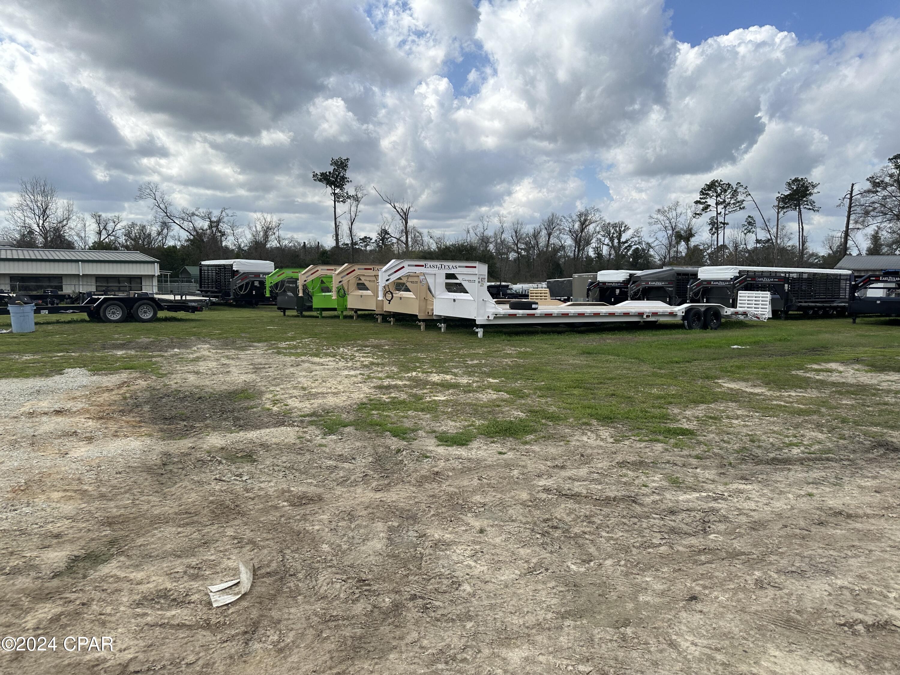 [No Recorded Subdiv] - Commercial Sale