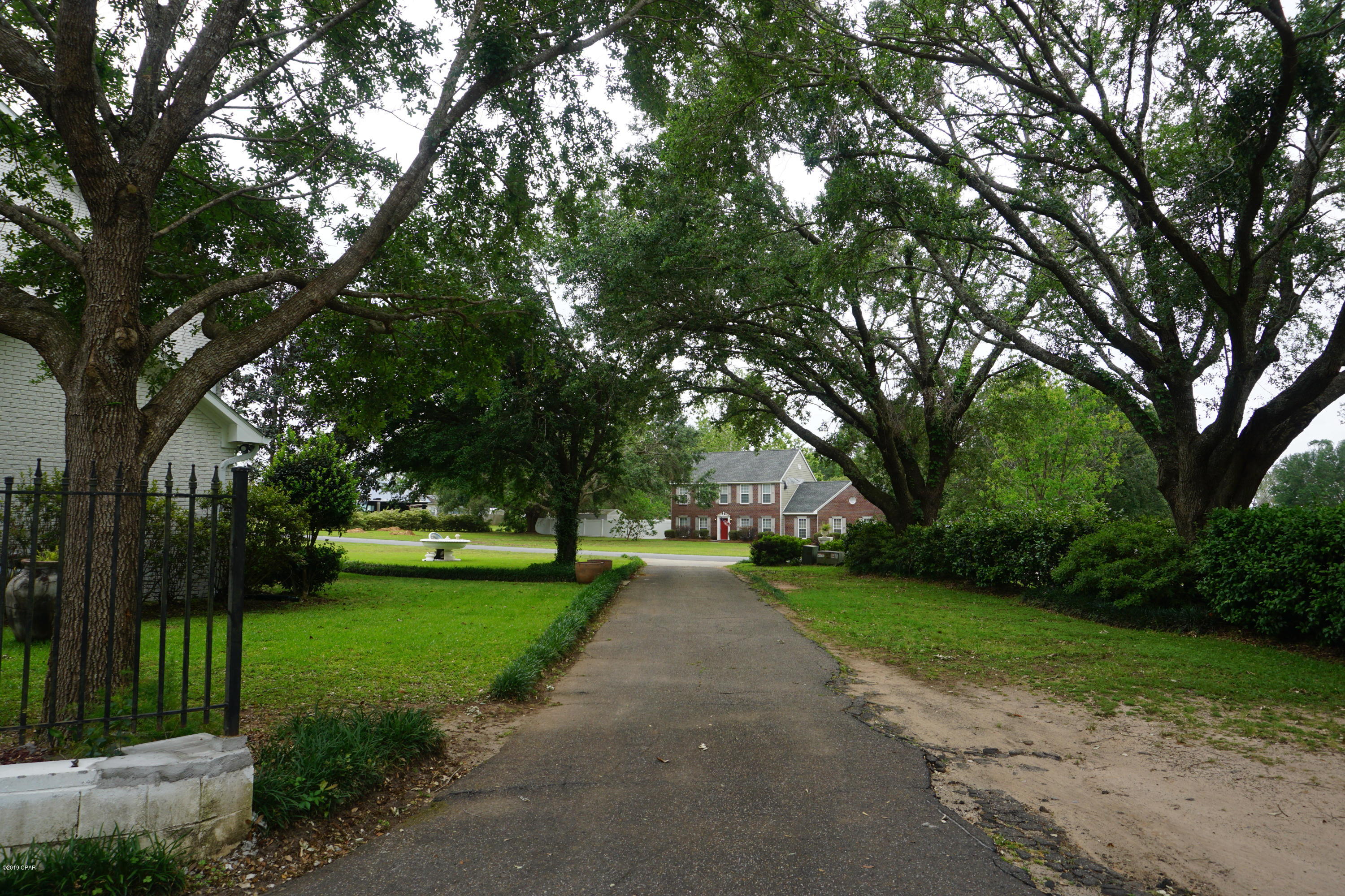 North Oaks - Residential
