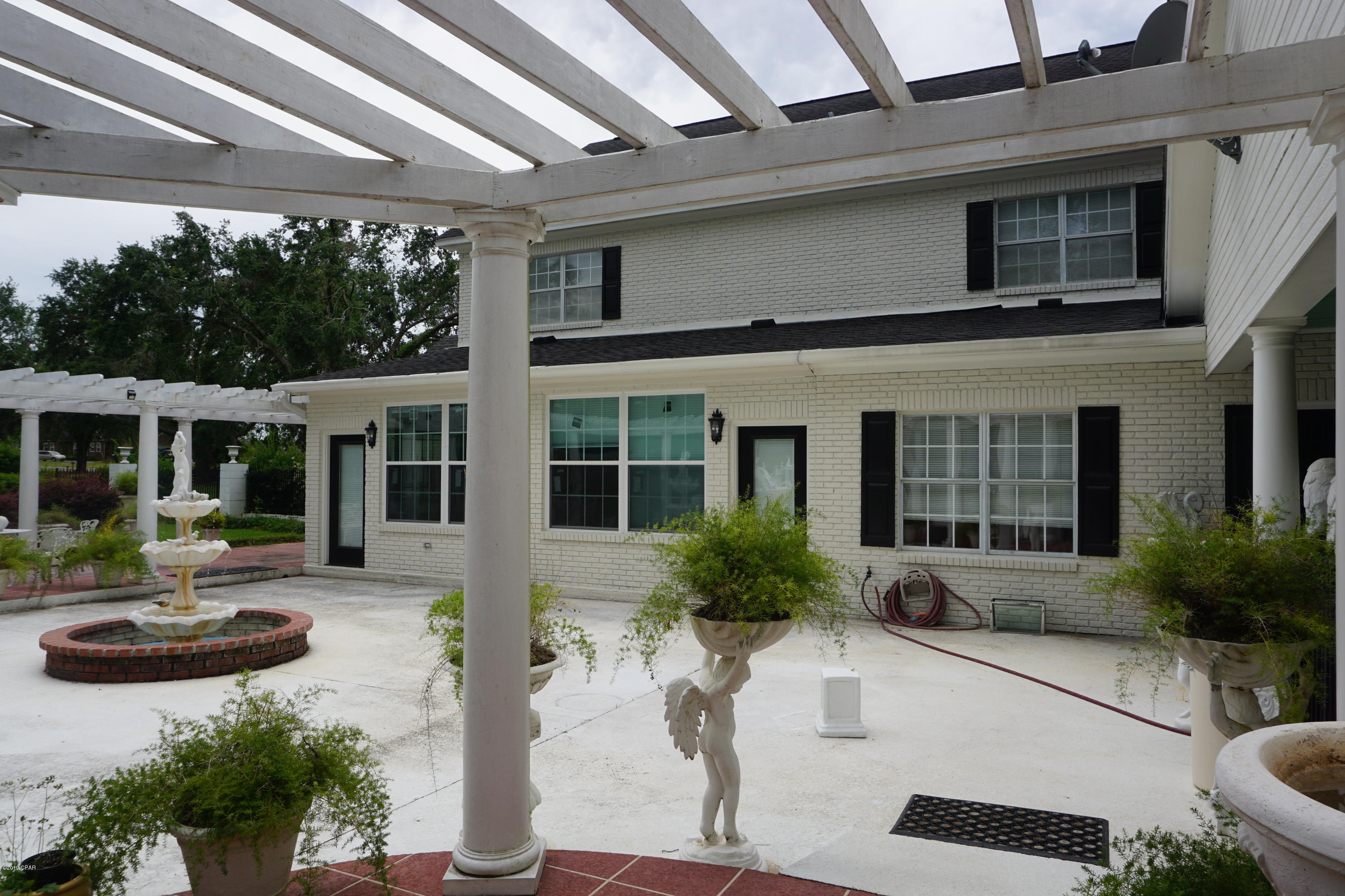 North Oaks - Residential