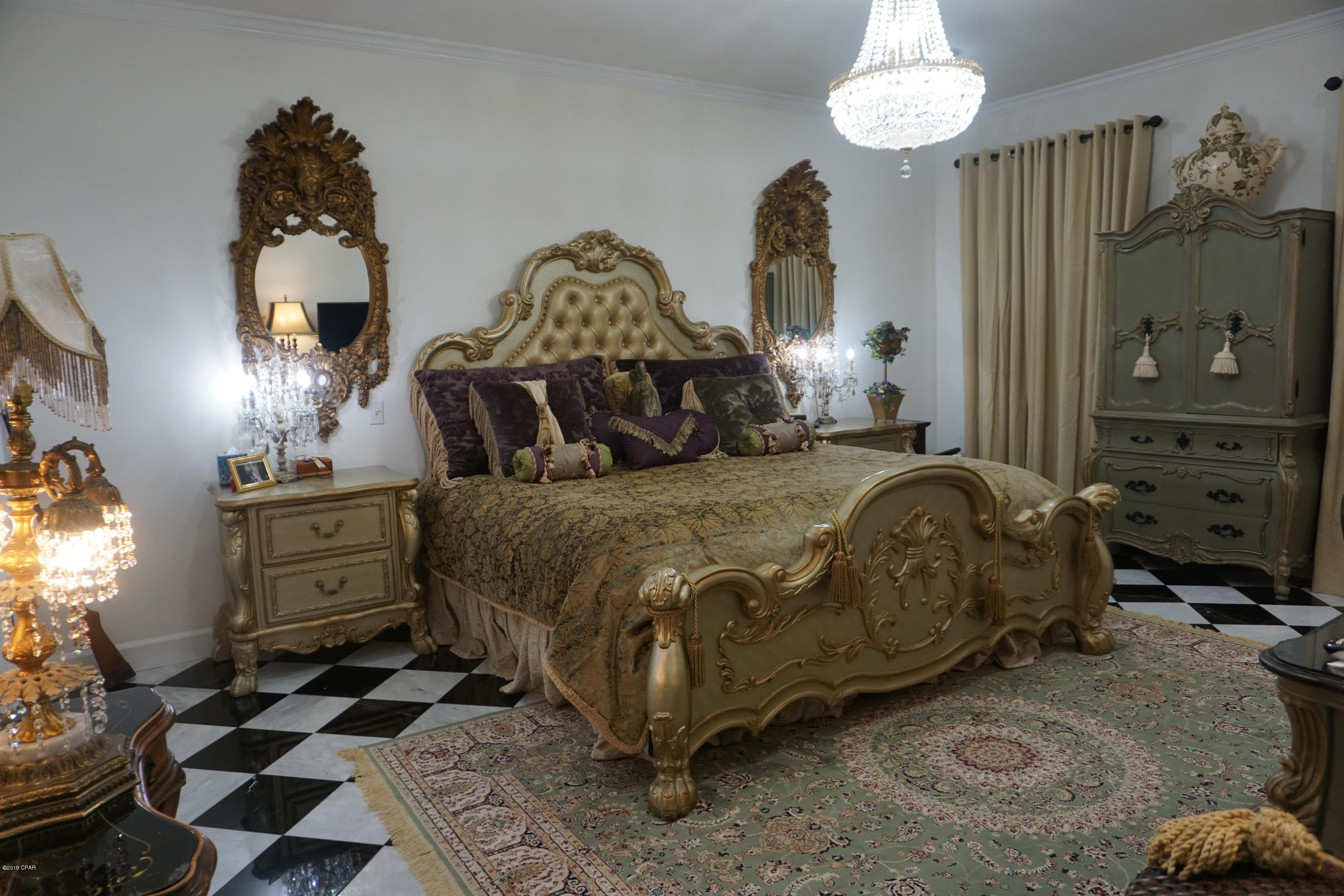 North Oaks - Residential