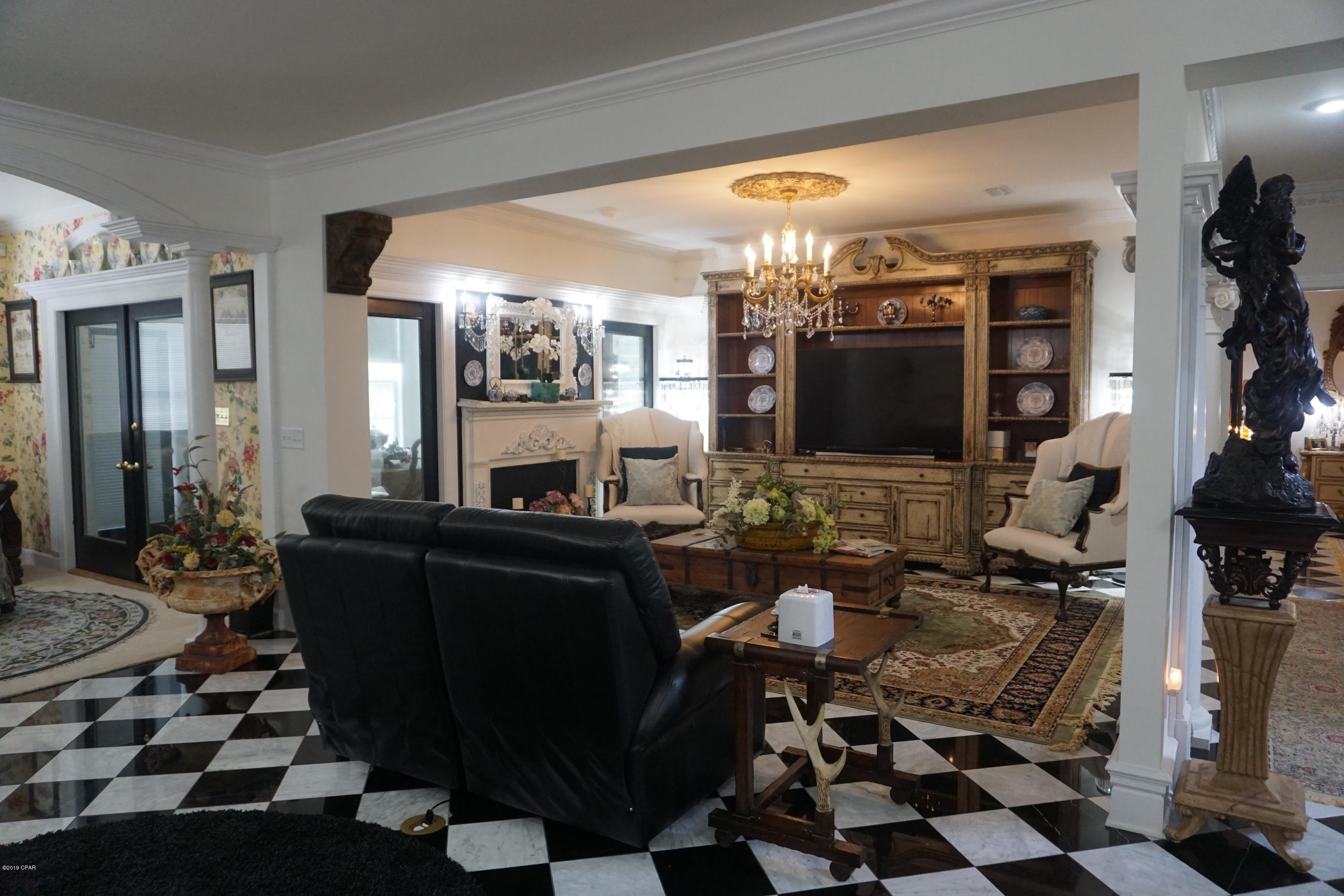 North Oaks - Residential