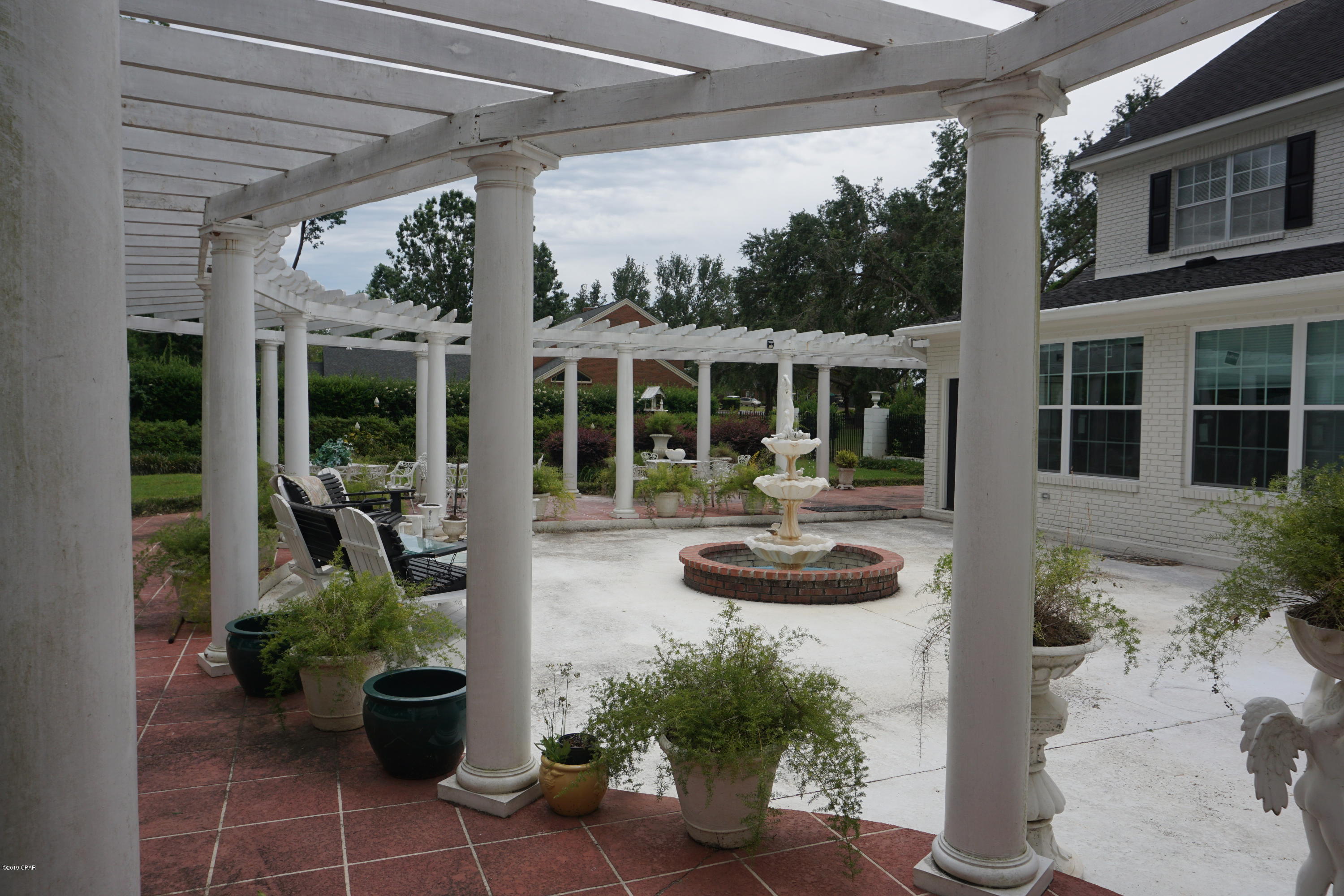 North Oaks - Residential