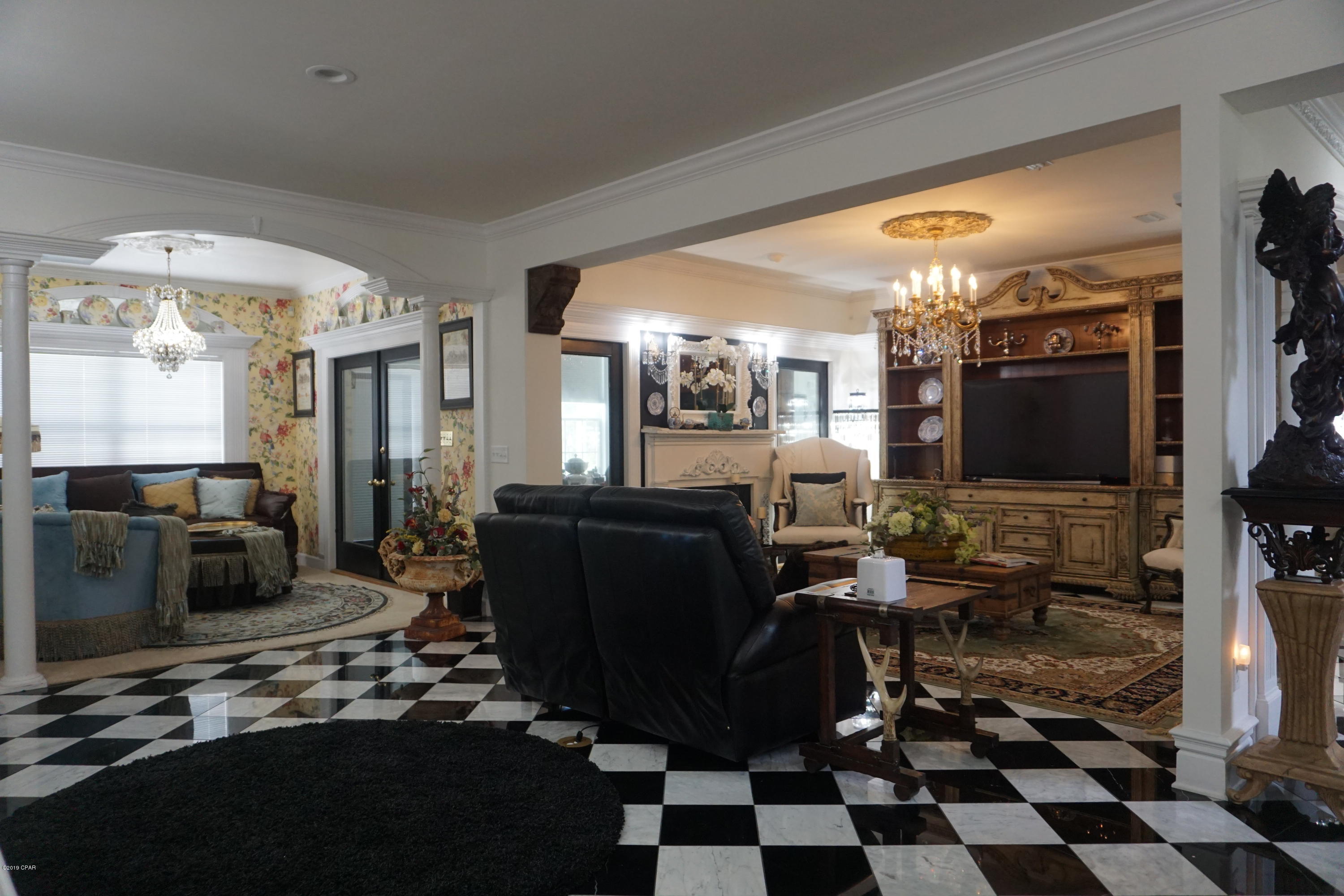 North Oaks - Residential